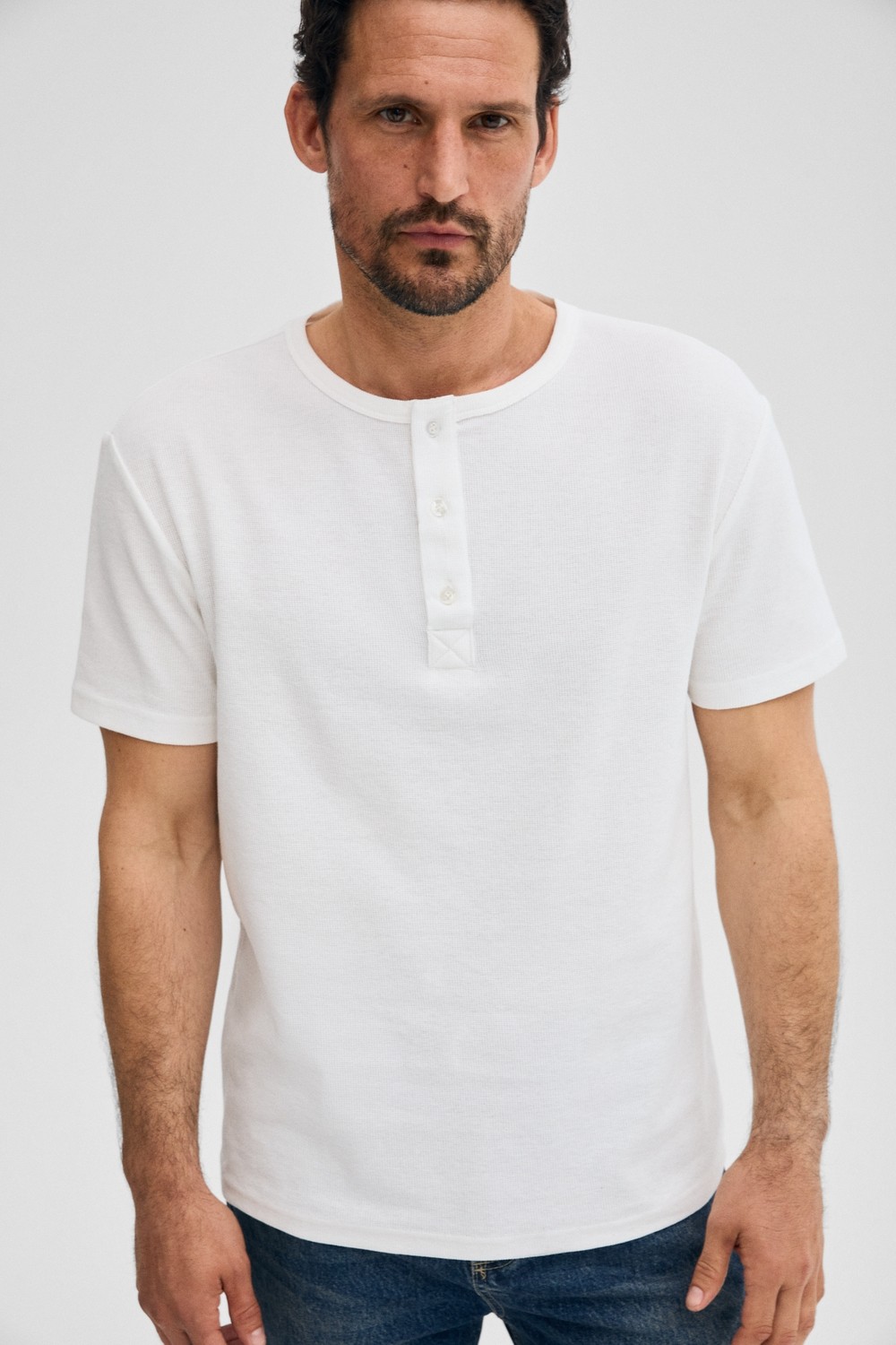 Grimelange Calpen %100 Organik Pamuklu Yakası Düğmeli Regular Fit Siyah T-Shirt