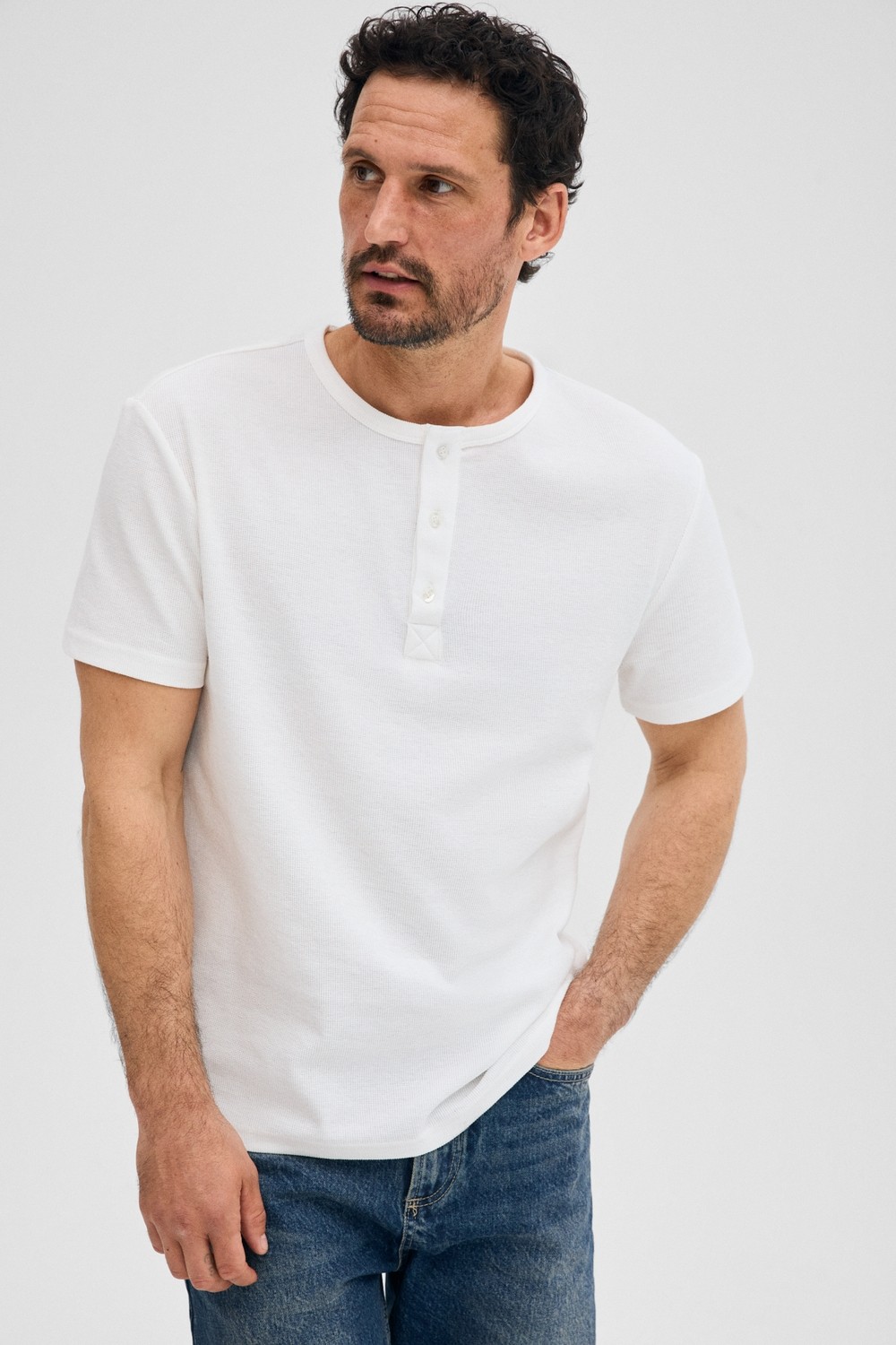 Grimelange Calpen %100 Organik Pamuklu Yakası Düğmeli Regular Fit Siyah T-Shirt görsel 2