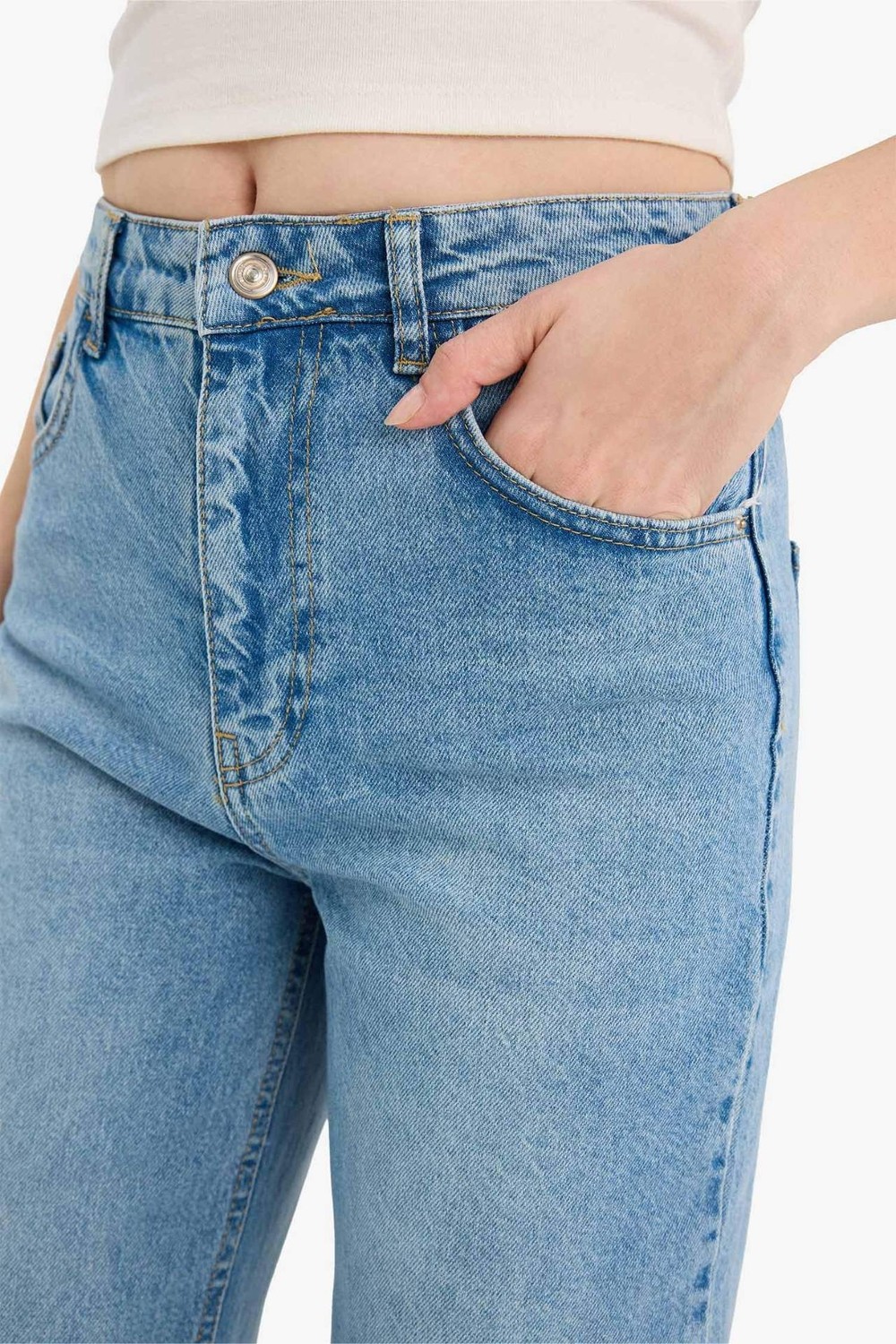 DeFacto %100 Pamuk 90's Wide Leg Yüksek Bel Uzun Jean Pantolon E4269AX26SP görsel 5
