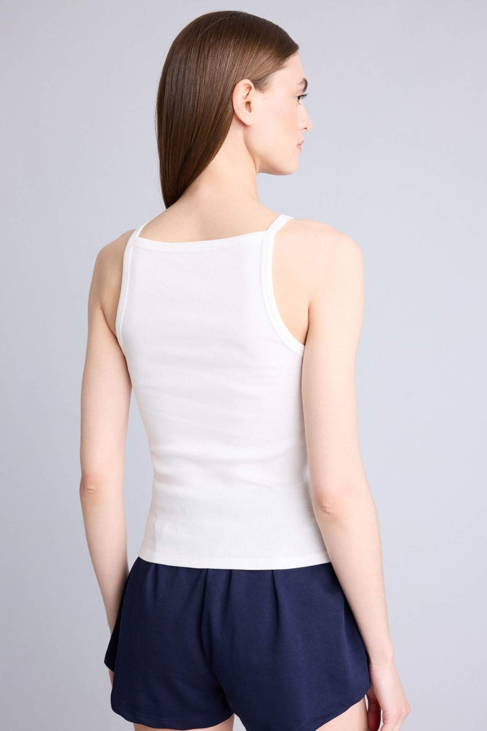 DeFacto Slim Fit Basic Düz Kayık Yaka Fitilli Kaşkorse Atlet H6030AX26SM görsel 6