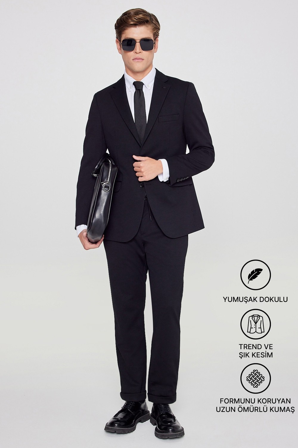 Altınyıldız Classics Erkek Siyah Slim Fit Dar Kesim Mono Yaka Beli Bağlamalı Kapak Cepli Esnek Takım Elbise
