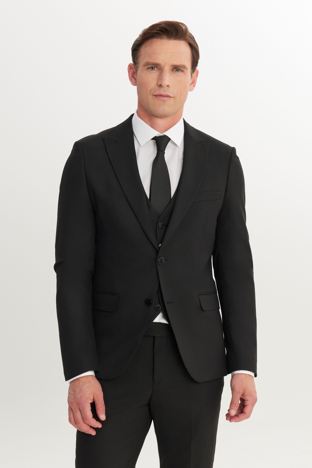 Altınyıldız Classics Erkek Siyah Slim Fit Dar Kesim Yelekli Takım Elbise Kırlangıç Yaka Kapak Cepli görsel 2