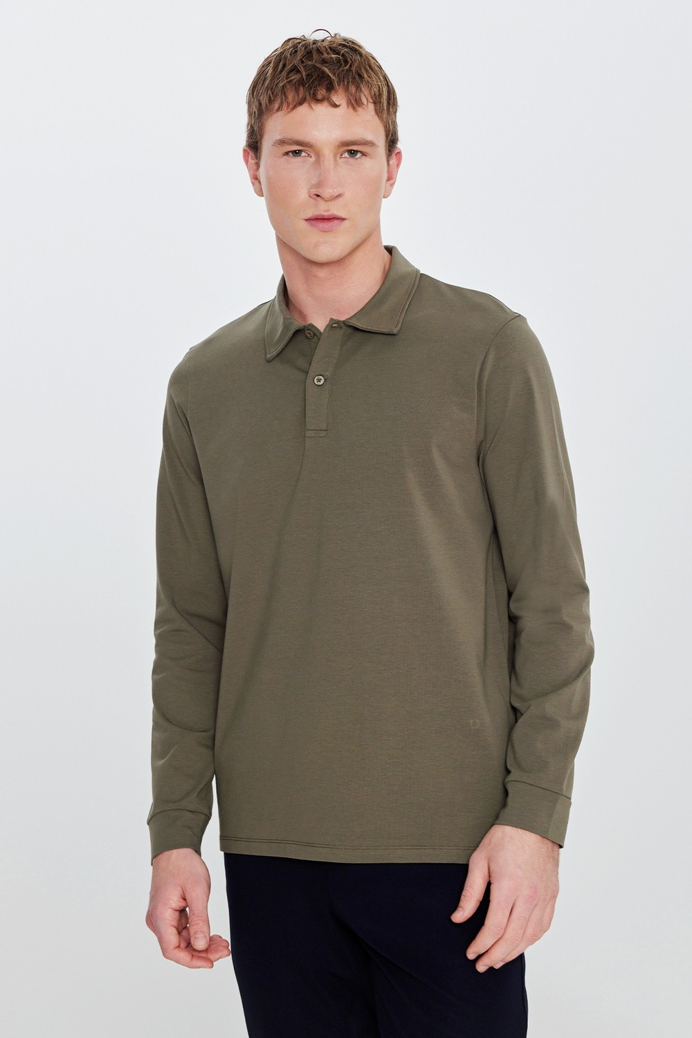 Altınyıldız Classics Erkek Haki Pamuklu Slim Fit Dar Kesim Polo Yaka Uzun Kollu Esnek Tişört