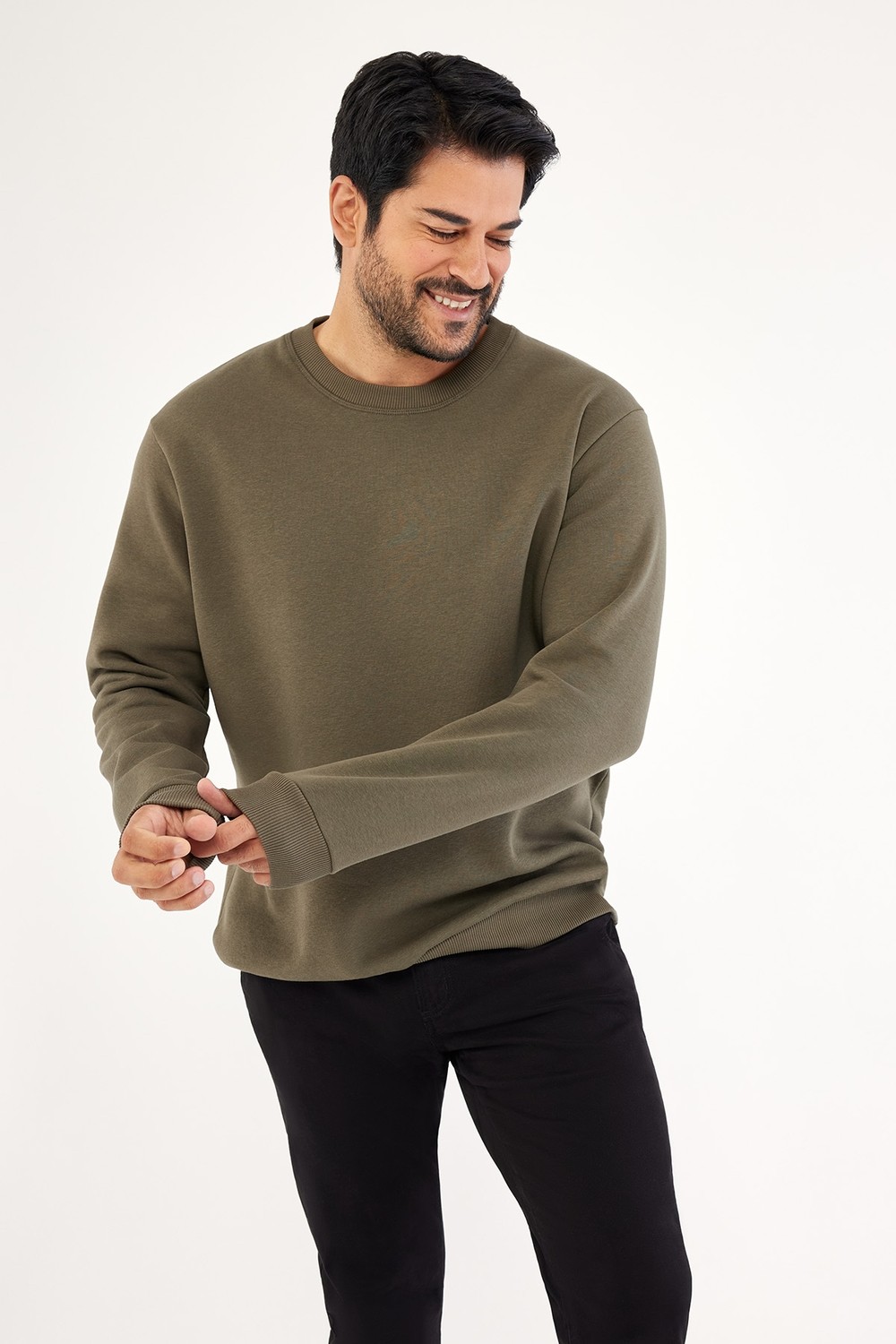 Altınyıldız Classics Erkek Siyah Standart Fit Normal Kesim Içi Polarlı 3 Iplik Bisiklet Yaka Pamuklu Sweatshirt