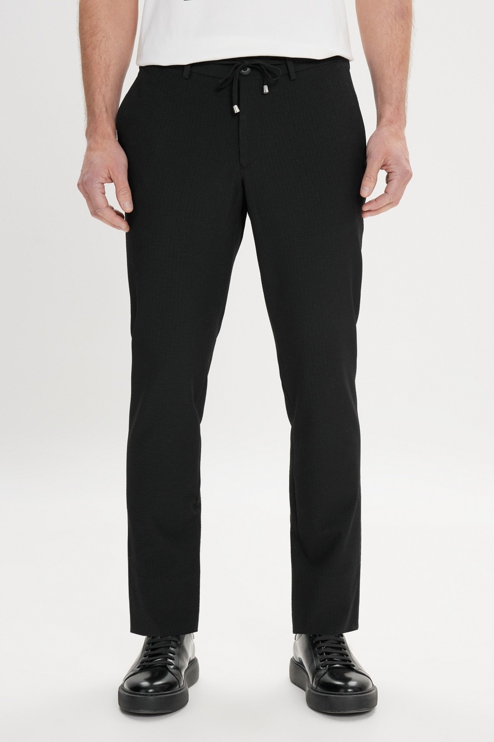 Altınyıldız Classics Erkek Bej Slim Fit Dar Kesim Beli Bağlamalı Yan Cep Gofre Desenli Pantolon görsel 3