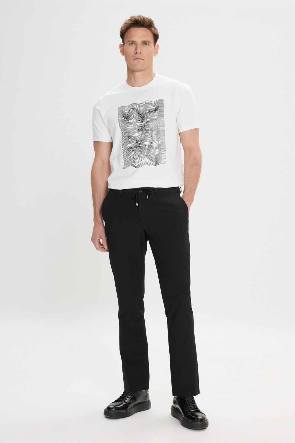 Altınyıldız Classics Erkek Bej Slim Fit Dar Kesim Beli Bağlamalı Yan Cep Gofre Desenli Pantolon görsel 8