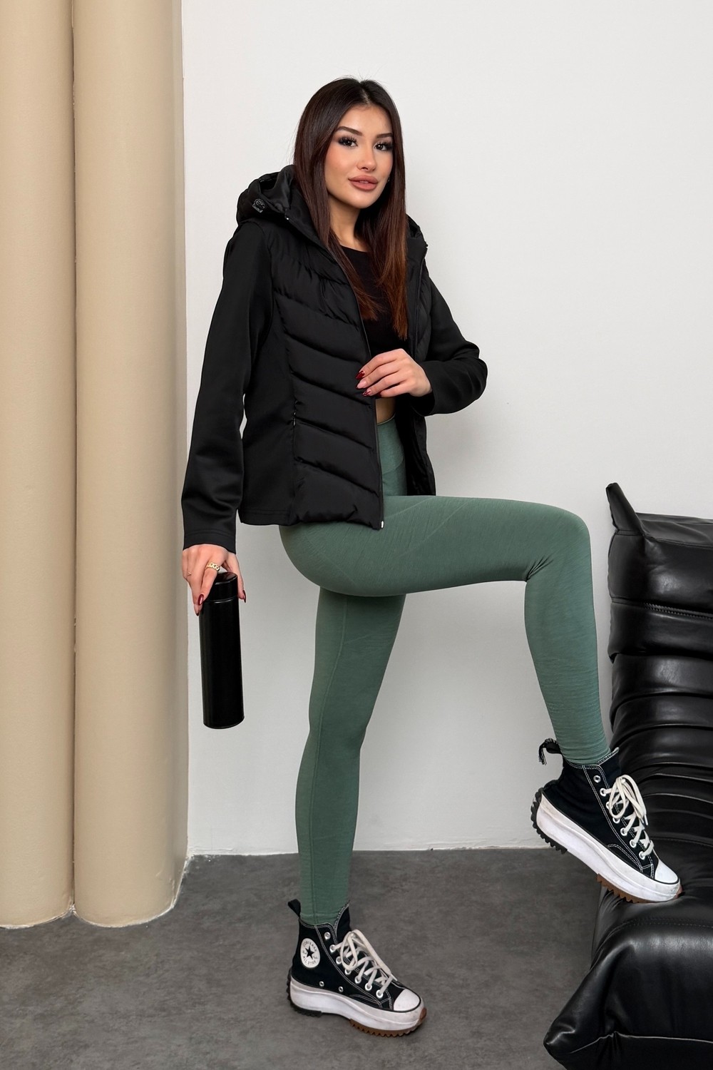 Moda Armanc Kadın Siyah Kapüşonlu Termal Şişme Mont - Zr Range Rover Mom Kontrast Ceket görsel 5