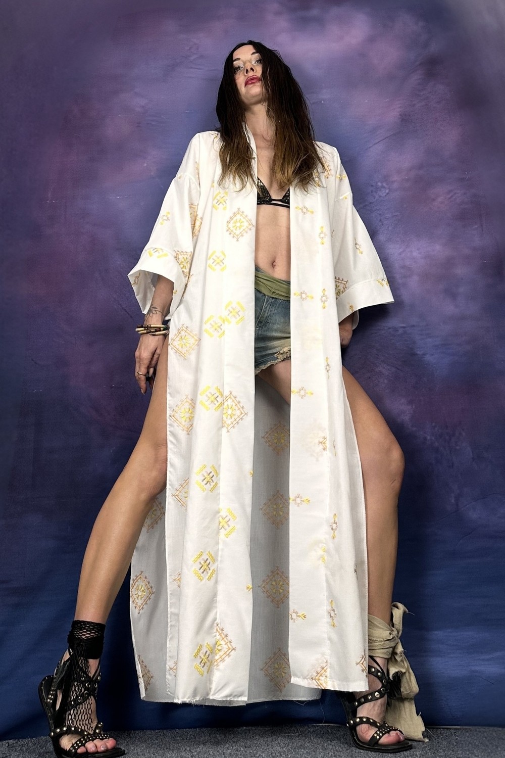 Quincey Etnik Desen Nakışlı Poplin Kimono