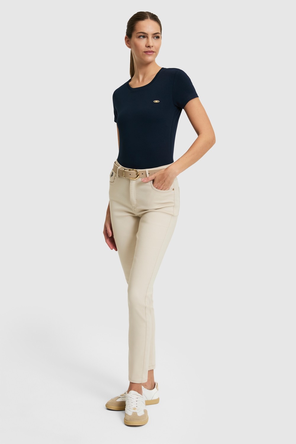 U.S. Polo Assn. Kadın Siyah Bisiklet Yaka Basic Tişört 50321809-VR046 görsel 4