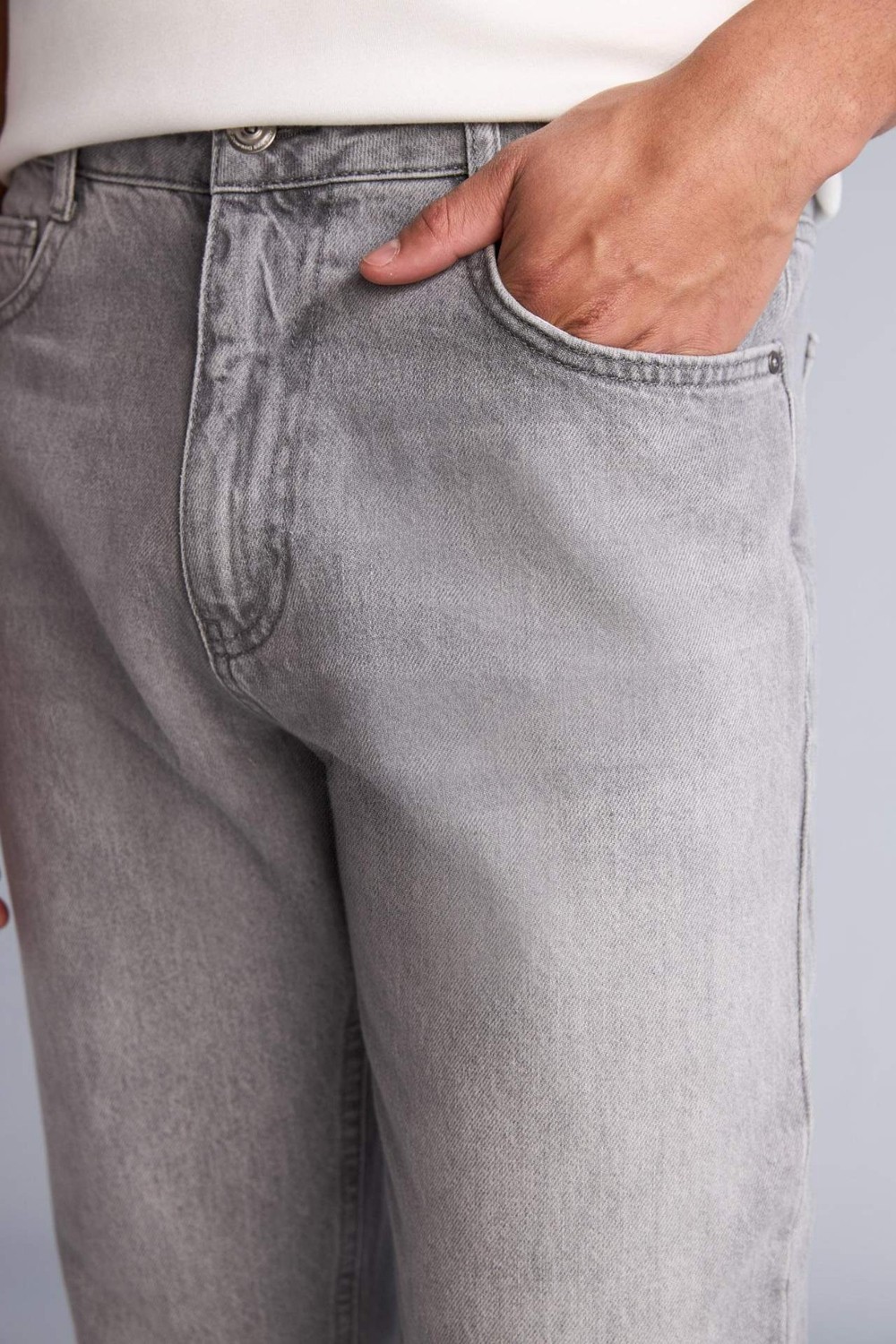 DeFacto Slim Tapered Fit Normal Bel Daralan Paça Jean Pantolon H6595AX26SM görsel 5