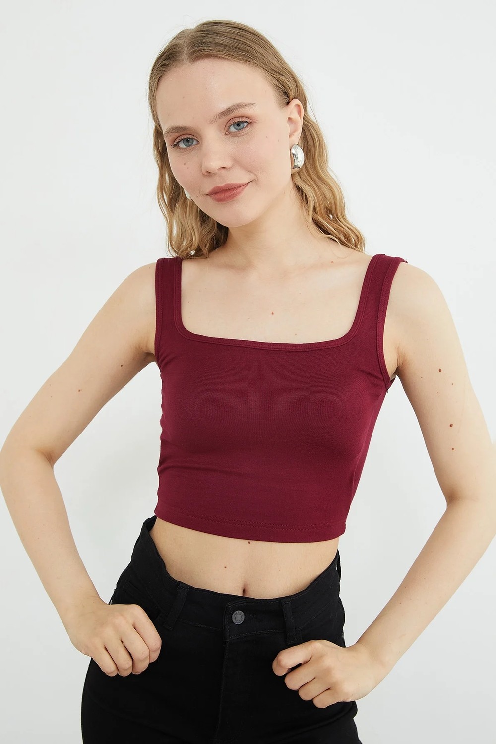 FullaModa Basic Kare Yaka Kaplı Crop Body