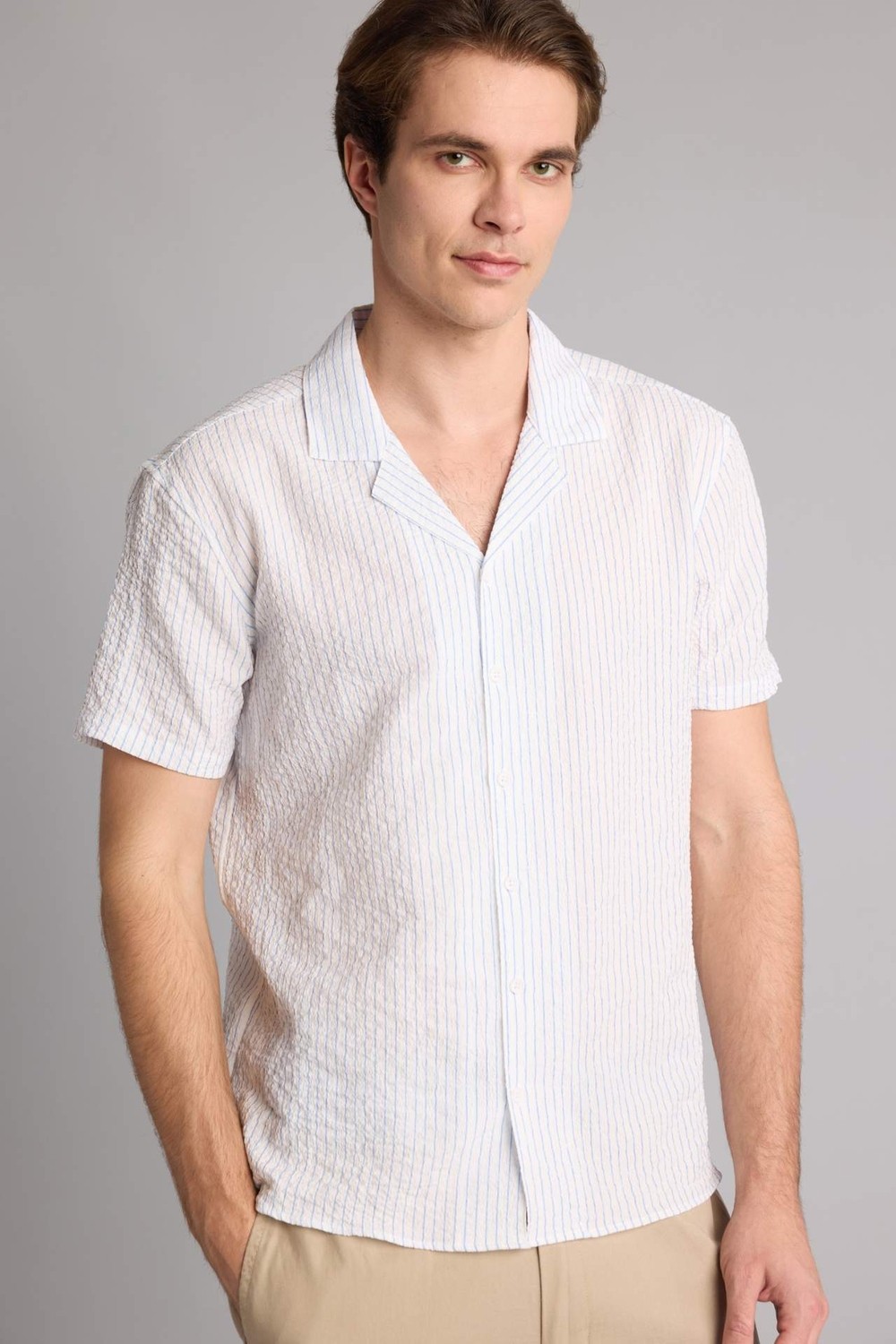 DeFacto Modern Fit Apaş Yaka Kısa Kollu Haki Gömlek I1705AX26SM görsel 8