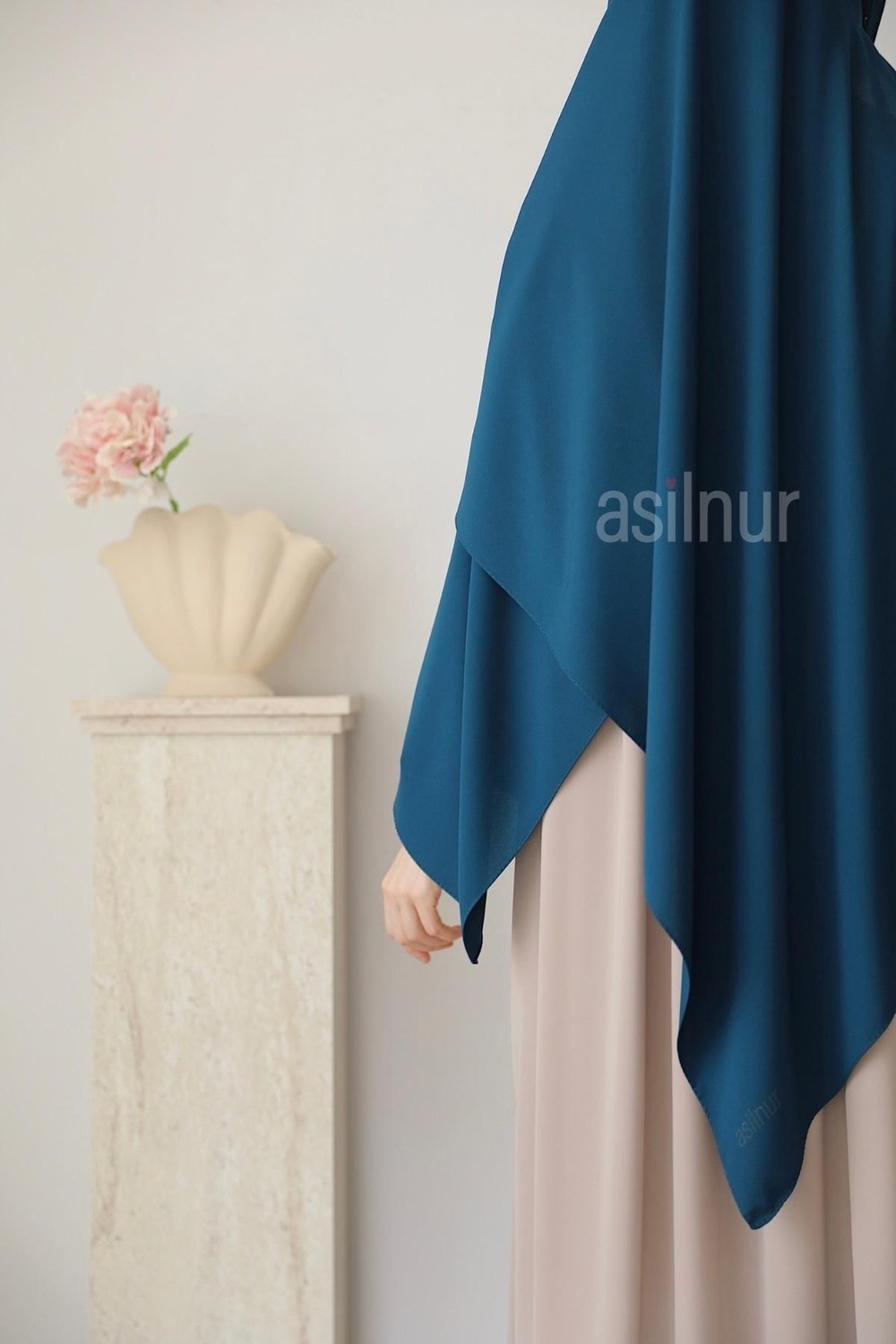 Asilnur Elif Büyük Boy Siyah Şal 70X220 cm Medine İpeği Yumuşak Dokulu Rahat Kullanım görsel 8