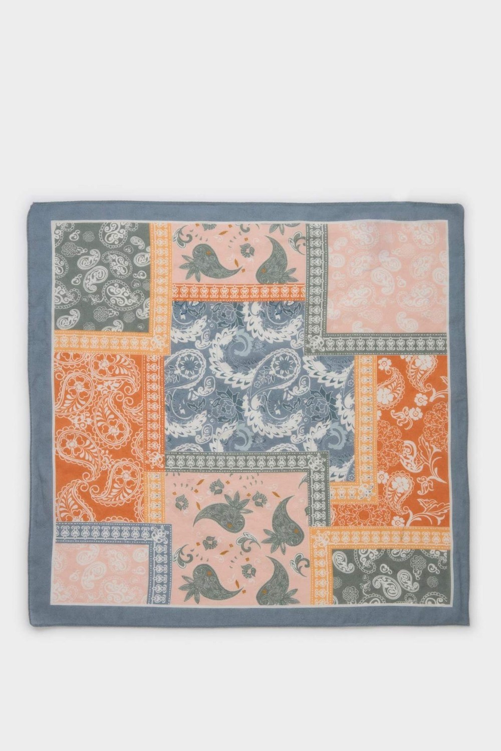 DeFacto Kadın Desenli Pamuklu Bandana A0671AX26SM görsel 3