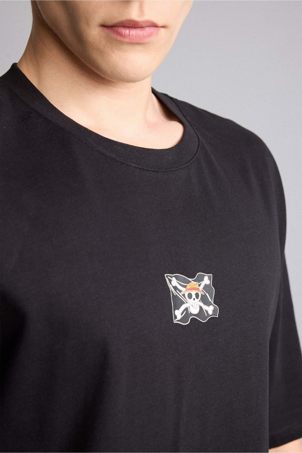 DeFacto %100 Pamuk Boxy Fit One Piece Baskılı Kısa Kollu Tişört G5533AX26SM görsel 4