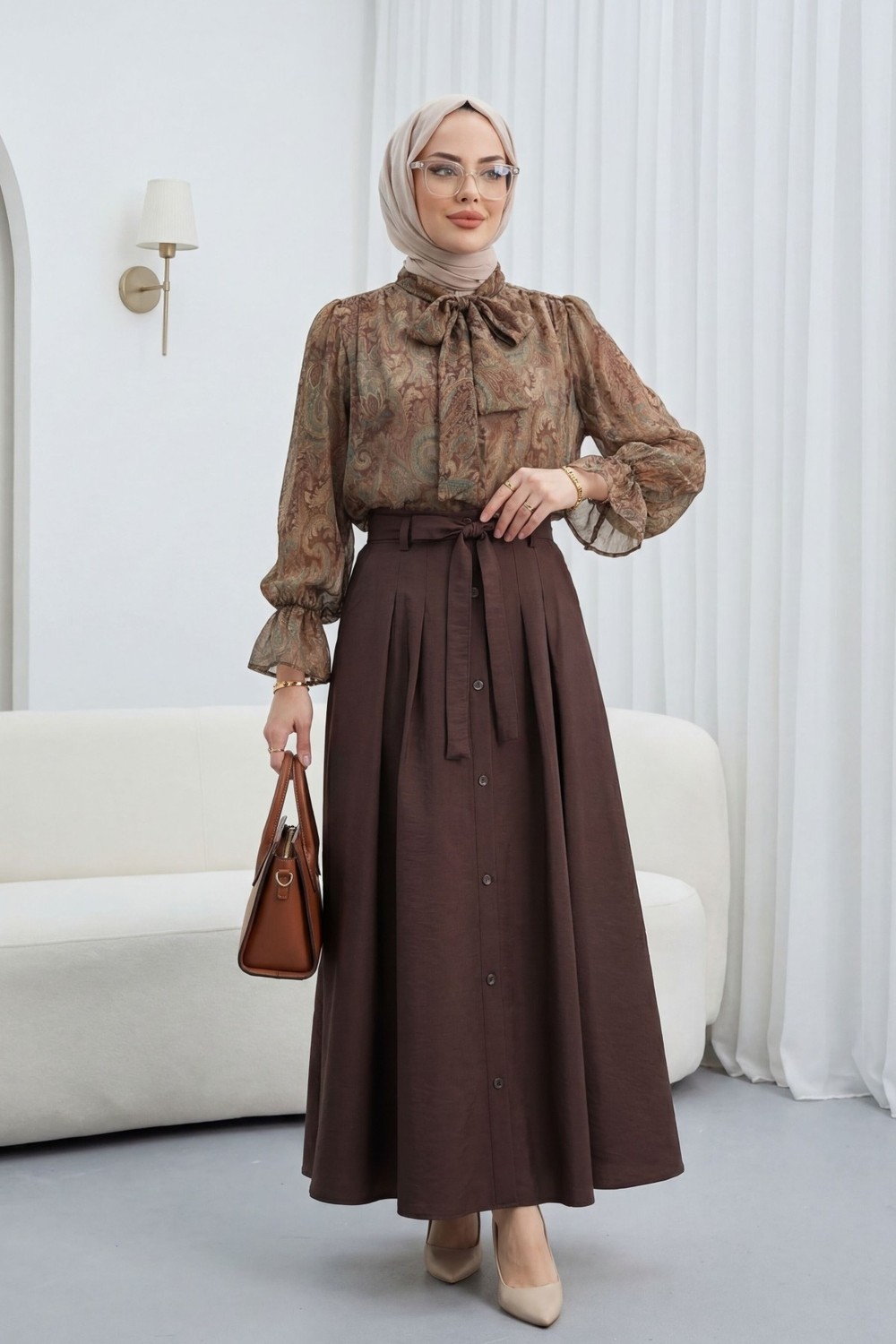 Moda Morfo Yakası Bağlamalı Etnik Desen Kolu Lastikli Şifon Bluz -Kahve görsel 3