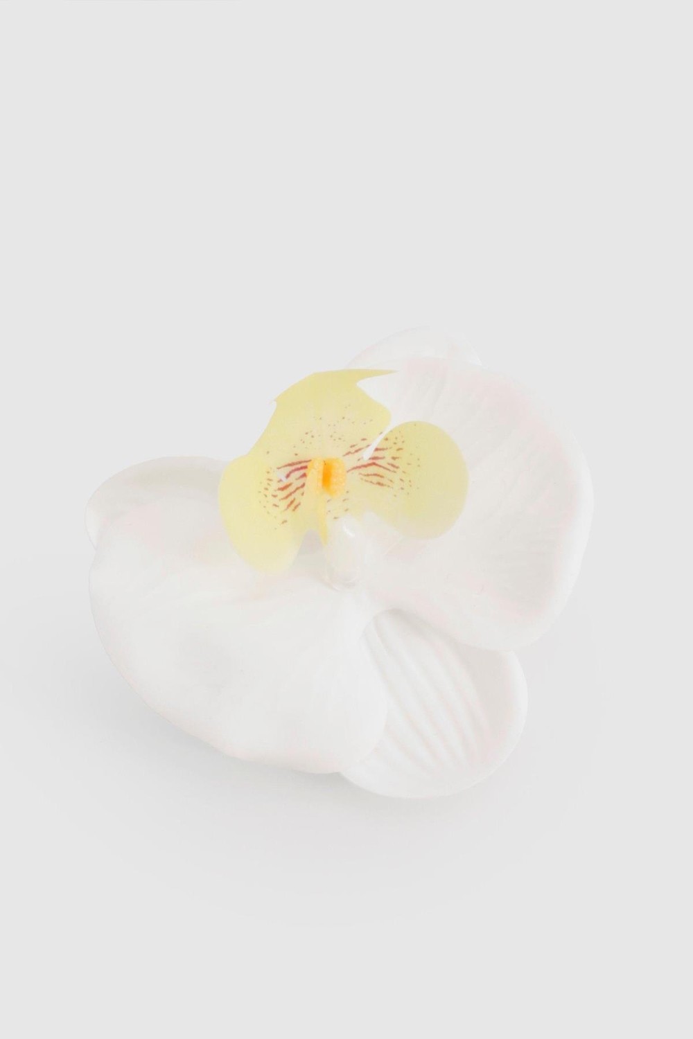 New Obsessions Aloha Orkide Toka İnci Detaylı Kadın Aksesuarı 9 cm Şık Tasarım görsel 8