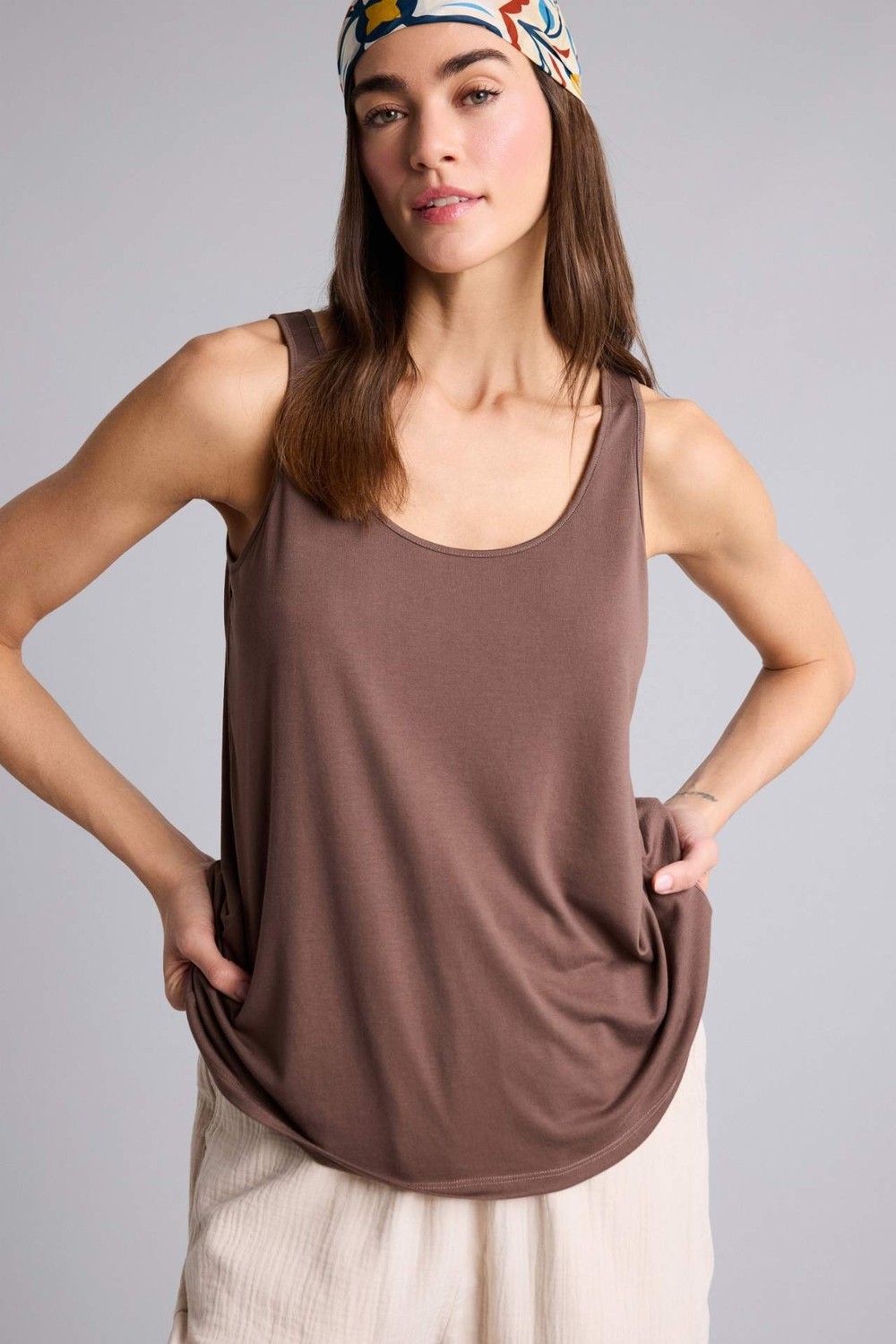 DeFacto Regular Fit Basic Bisiklet Yaka Açık Kahverengi Atlet F3618AX26SP görsel 6