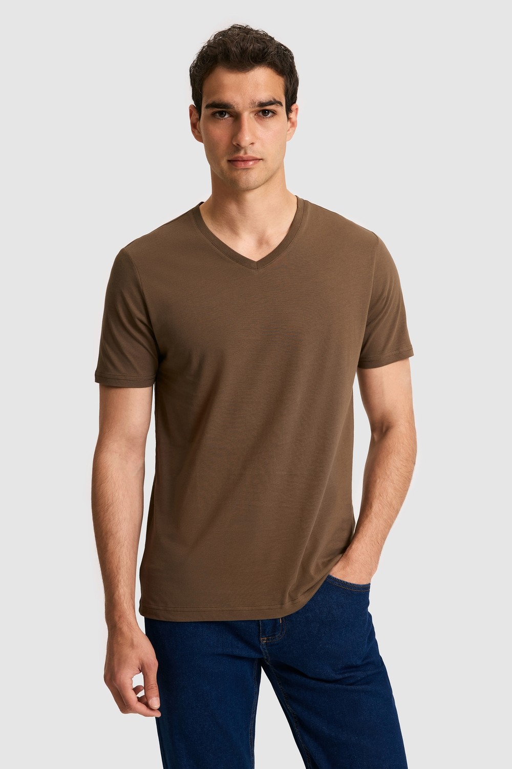 U.S. Polo Assn. Erkek Regular Fit V Yaka Yeşil Basic Tişört 50326944-VR016 görsel 7