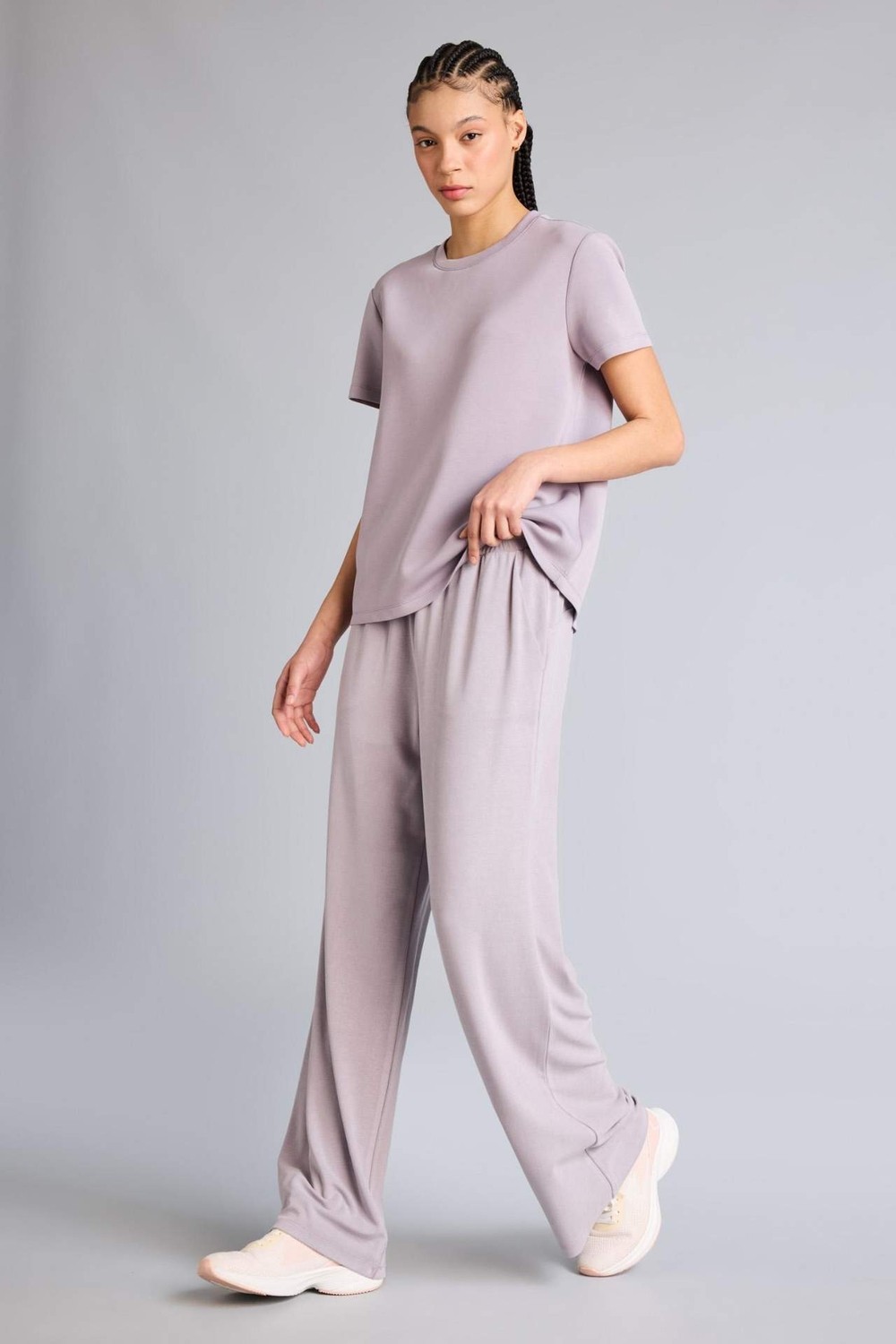 DeFacto Ultra Yumuşak Wide Leg Geniş Paça Standart Boy Modal Sporcu Pantolon G0754AX26SM görsel 3