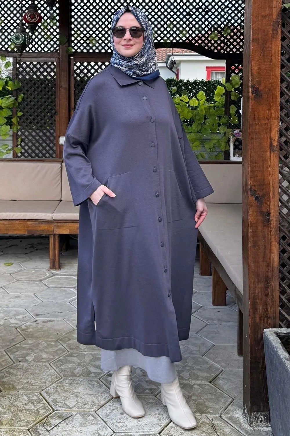 Rabia Şamlı Antrasit Panço Triko Hırka Standart Beden Kadın İçin Rahat ve Şık Tasarım görsel 6