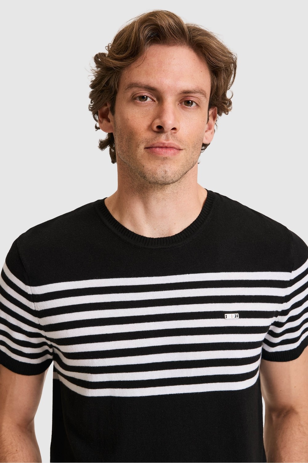 U.S. Polo Assn. Erkek Slim Fit Bisiklet Yaka Siyah Triko Tişört 50325115-VR046 görsel 8