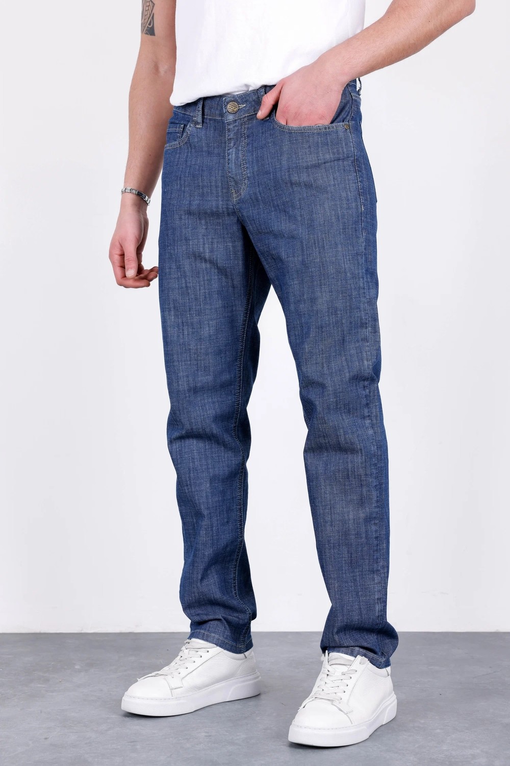 Hlt Jeans Erkek Yazlık Koyu Mavi Ince Kumaş Regular Fit Boru Paça Esnek Likralı Jeans HLTHE001968 görsel 4