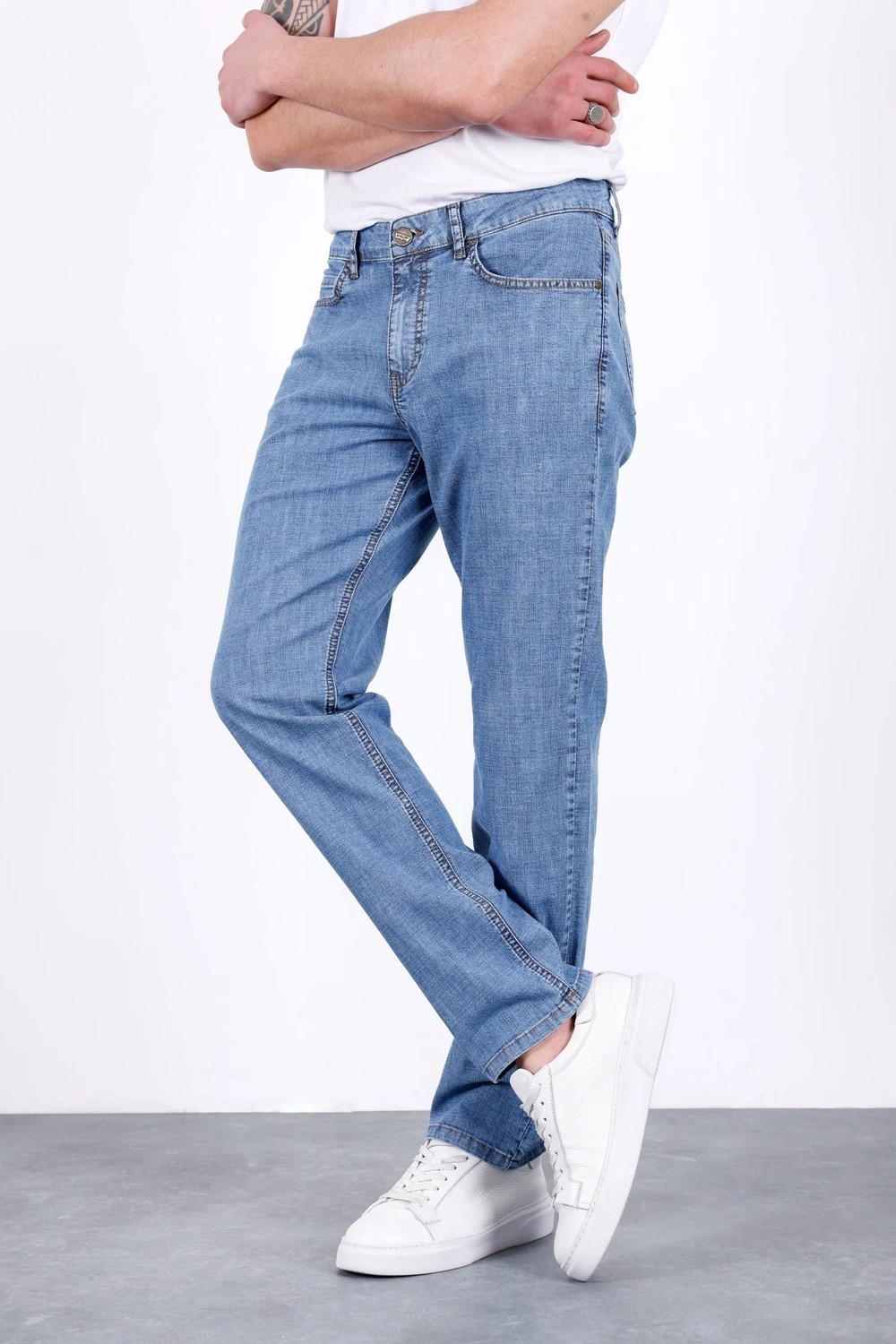 Hlt Jeans Erkek Yazlık Mavi Kar Ince Kumaş Regular Fit Boru Paça Esnek Likralı Jeans HLTHE001969 görsel 2