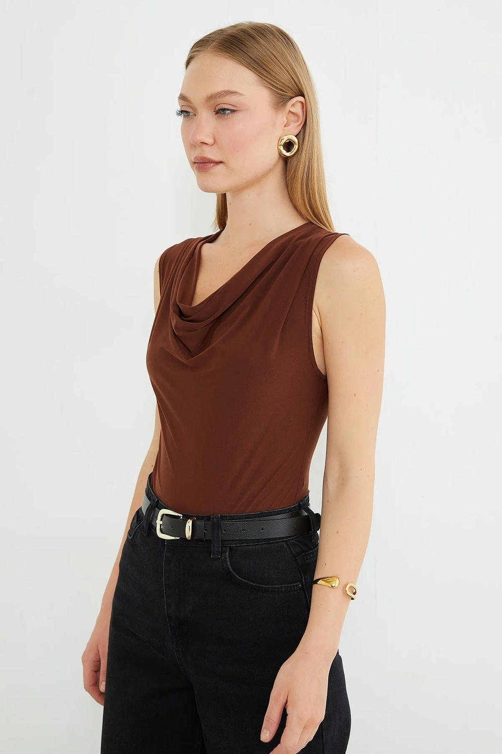 FullaModa Degaje Yaka Slim Fit Çıtçıtlı Body