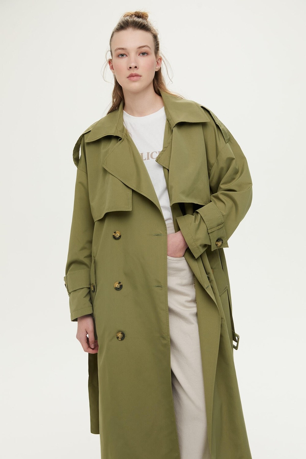 Manuka Kadın Haki Trençkot, %100 Polyester, Kruvaze Düğmeli, Rüzgarlıklı ve Apoletli, 2024 Moda Trendi görsel 2
