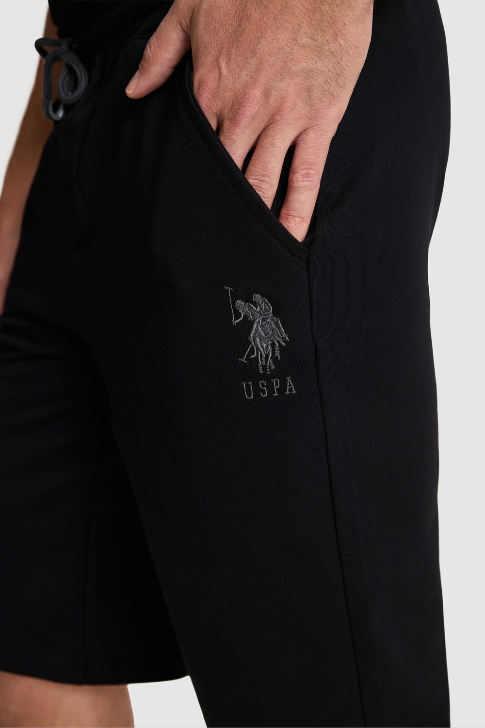 U.S. Polo Assn. Erkek Siyah Örme Şort 50322331-VR046 görsel 6