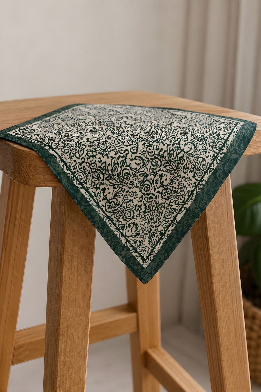 İmaj Butik Turuncu Etnik Desenli Bandana görsel 3