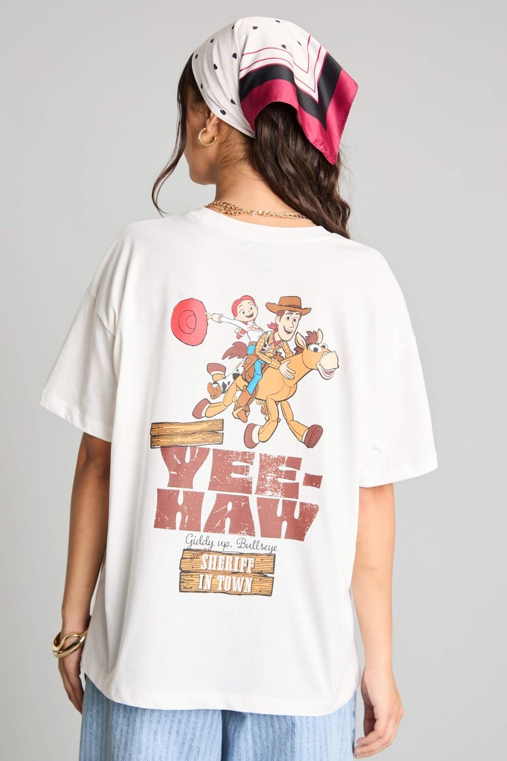 DeFacto %100 Pamuk Toy Story Lisanslı Oversize Bisiklet Yaka Sırt Baskılı Ribana Kısa Kollu Ekru Tişört H6819AX26SM