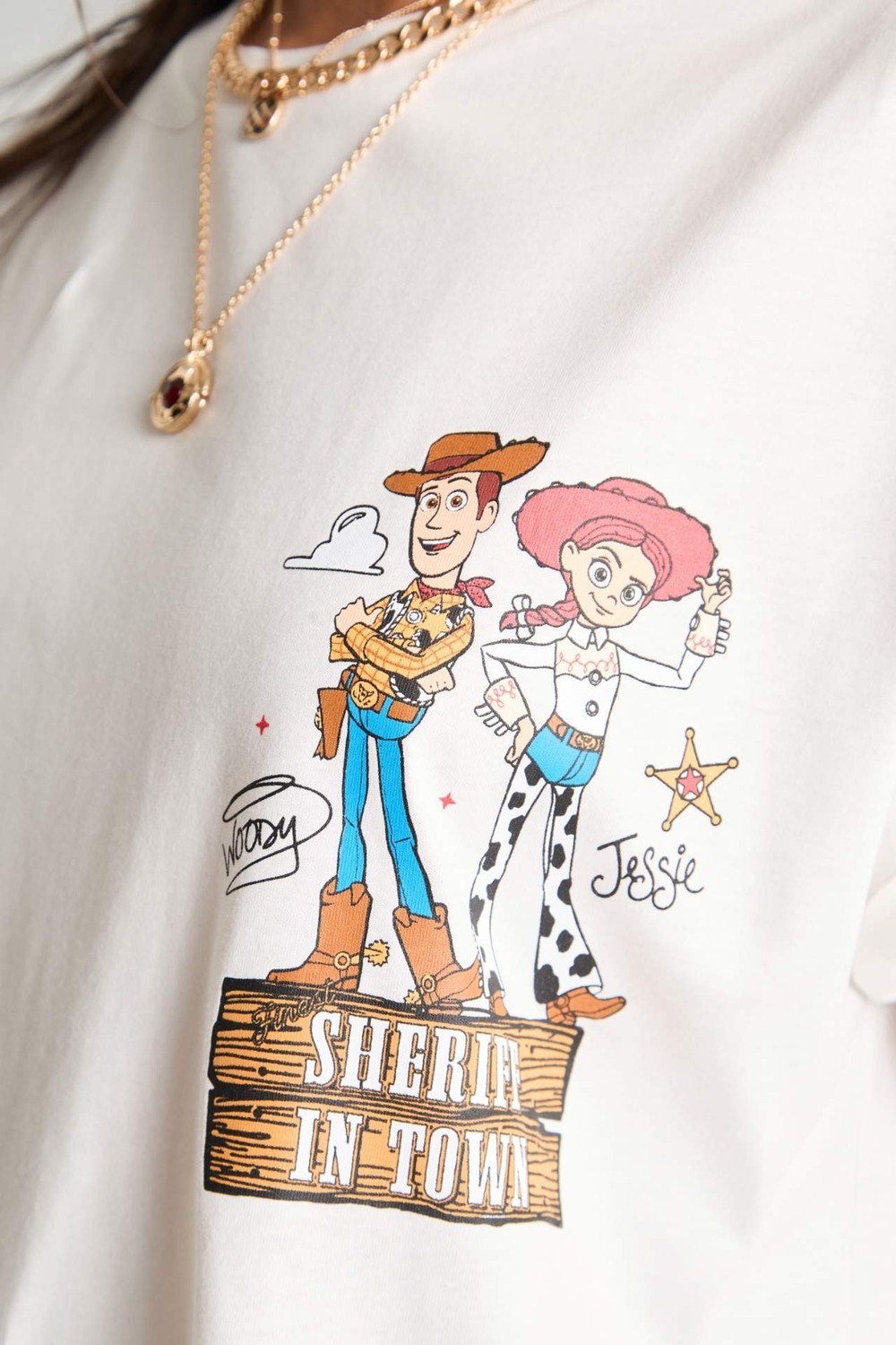 DeFacto %100 Pamuk Toy Story Lisanslı Oversize Bisiklet Yaka Sırt Baskılı Ribana Kısa Kollu Ekru Tişört H6819AX26SM görsel 6