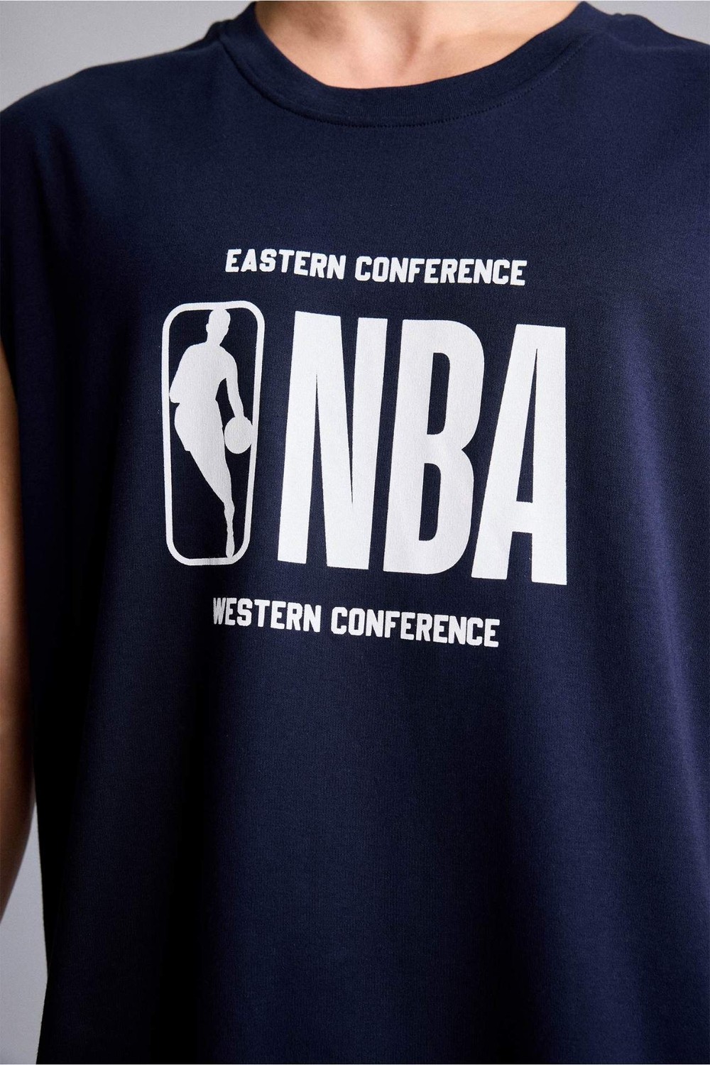 DeFacto %100 Pamuk NBA Lisanslı Boxy Fit Lacivert Atlet H3851AX26SM görsel 2