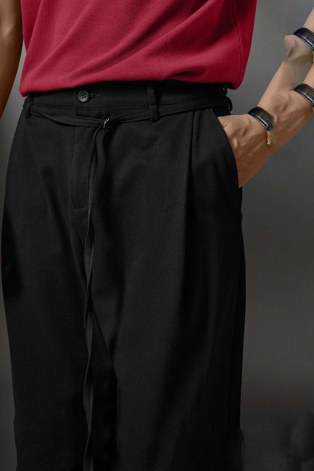 Abluka Online Erkek Baggy Fit Kemer Detaylı Gabardin Kumaş Pantolon Siyah görsel 4
