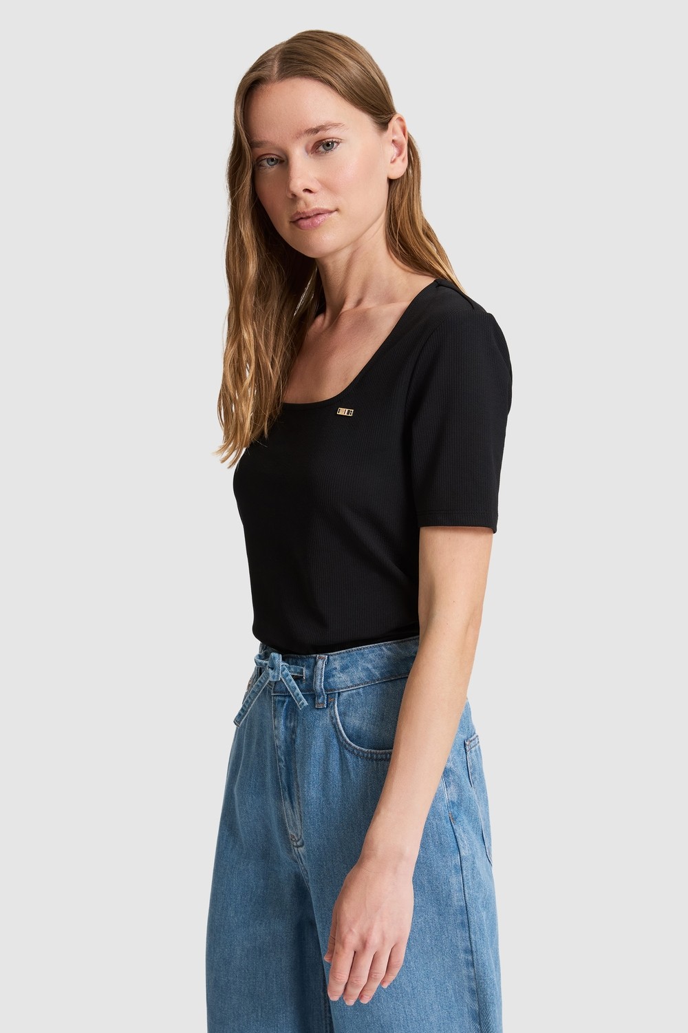 U.S. Polo Assn. Kadın Siyah Kare Yaka Basic Tişört 50323524-VR046 görsel 3