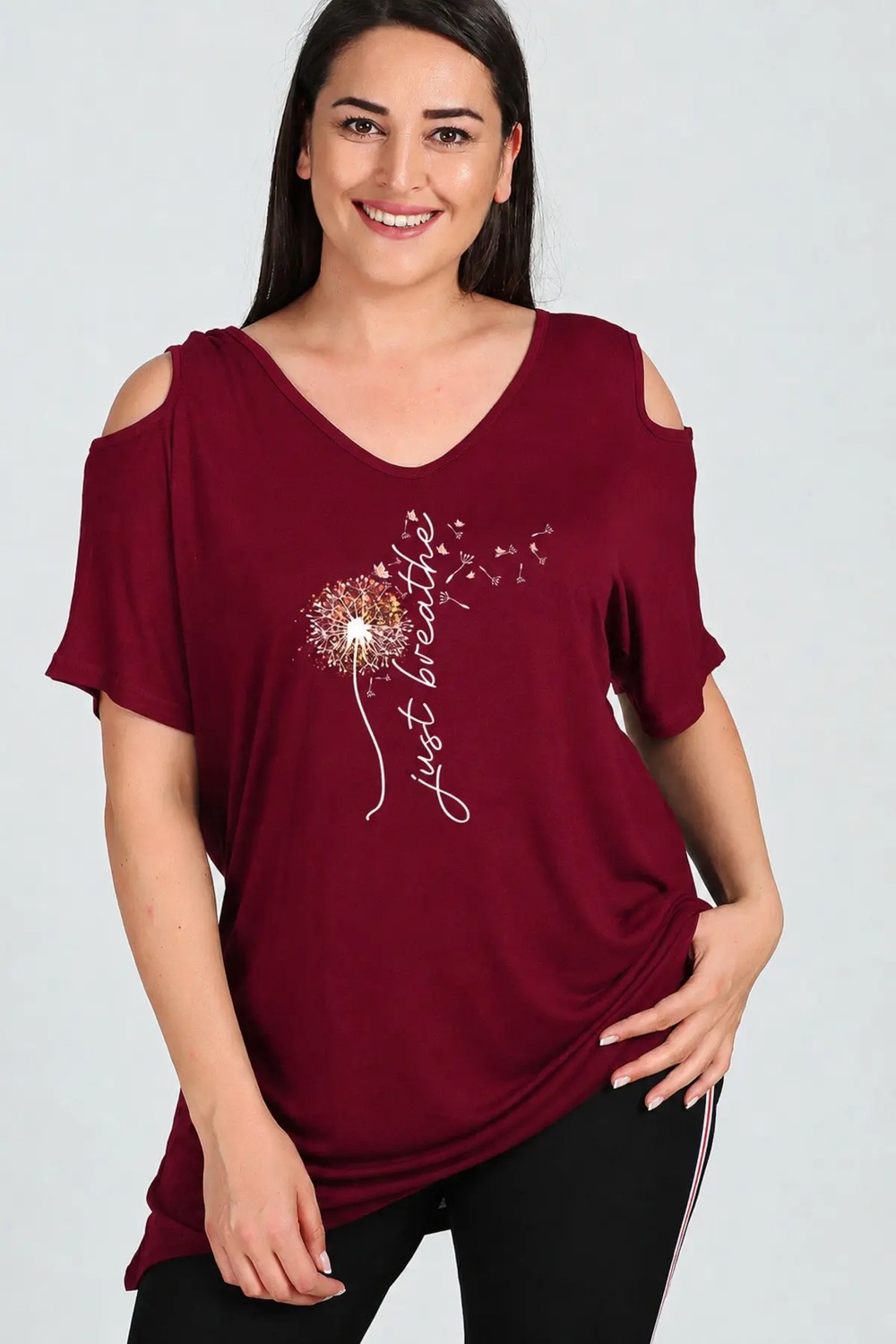 Curvy Trend Büyük Beden Breathe Baskılı Omuzu V Pencere Kısa Kol Bluz görsel 4