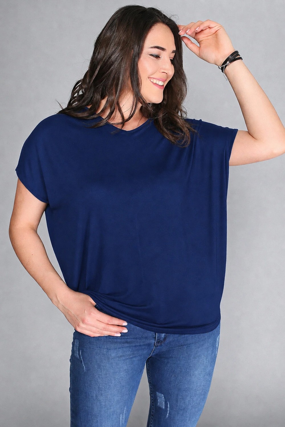Curvy Trend Büyük Beden Sırt Çapraz Kısa Kol Bluz Siyah görsel 5