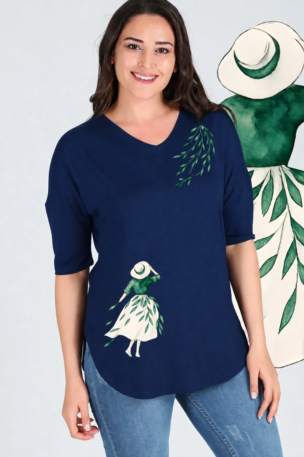 Curvy Trend Büyük Beden Kız ve Yapraklar Baskılı Yarım Kol Yan Yırtmaç Bluz görsel 7