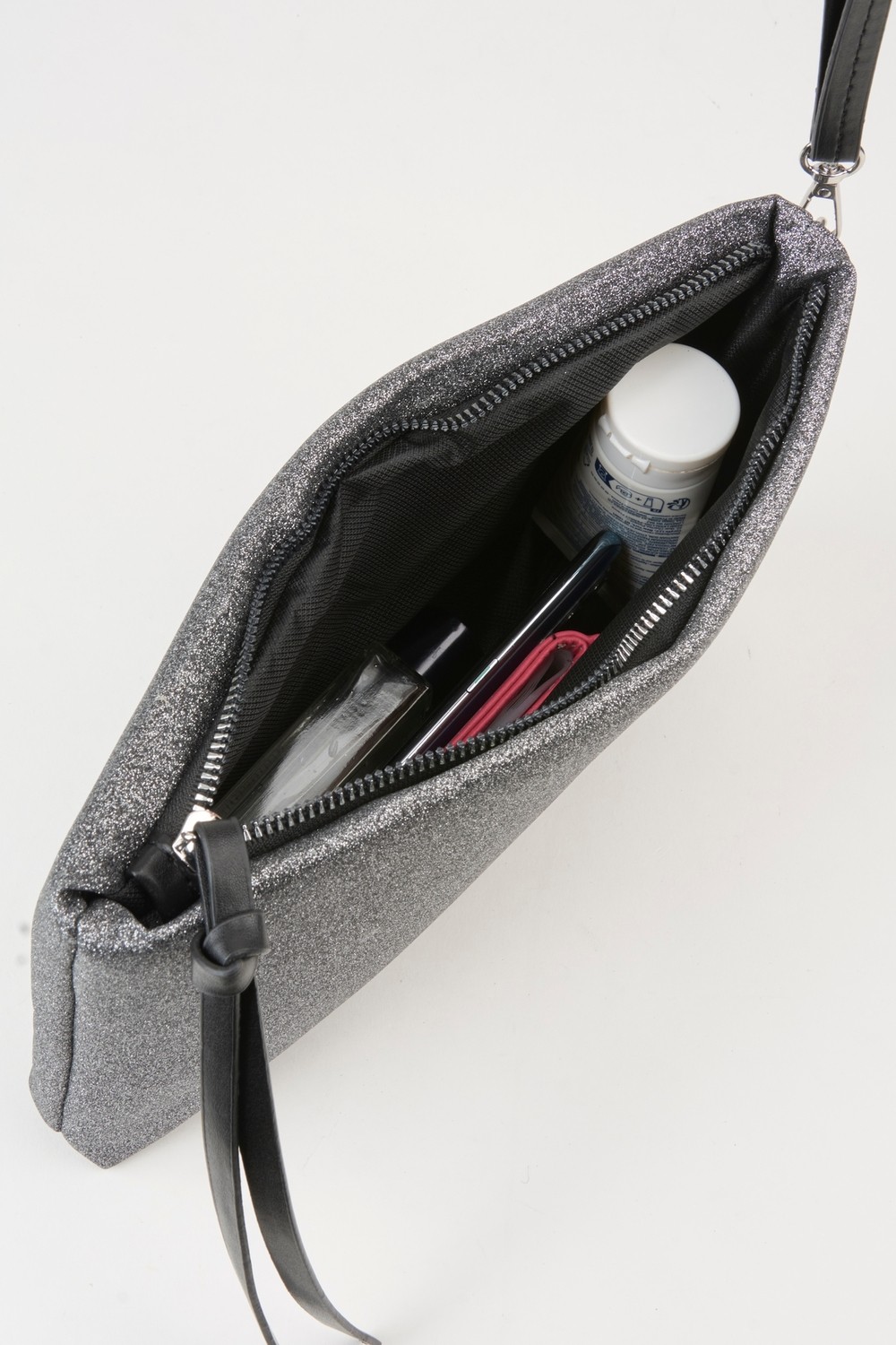 Vivaq Kadın Bellis Simli Gri Astarlı Suni Deri Bilek Askılı Portföy El ve Clutch Çanta görsel 4