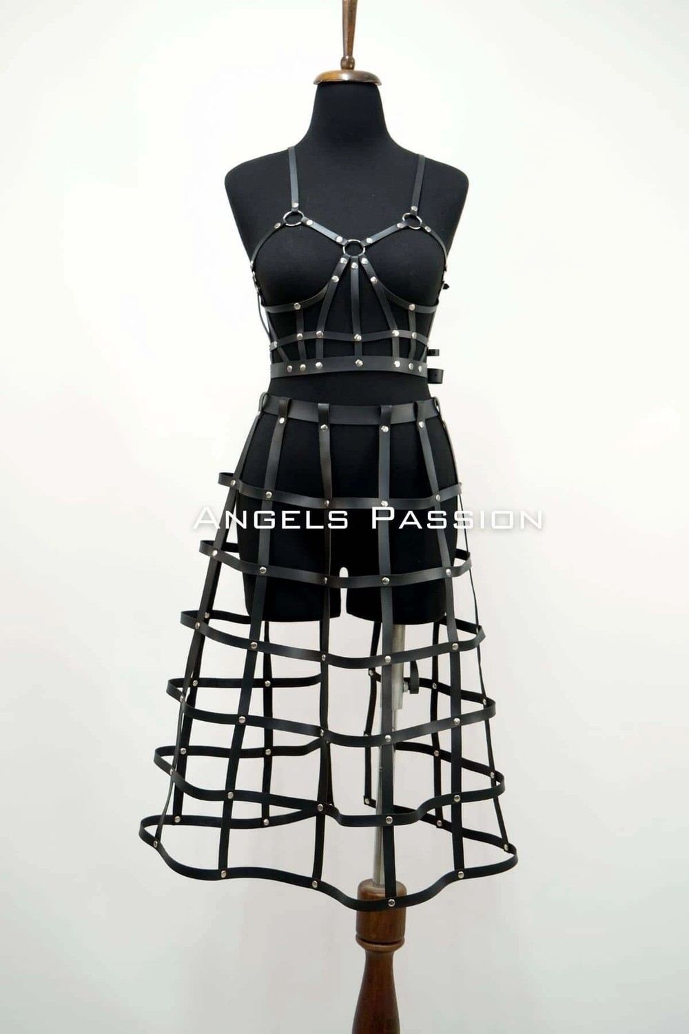 Nemere Deri Etek ve Deri Göğüs Harness Takım, Cosplaywear - BRF1013 görsel 2