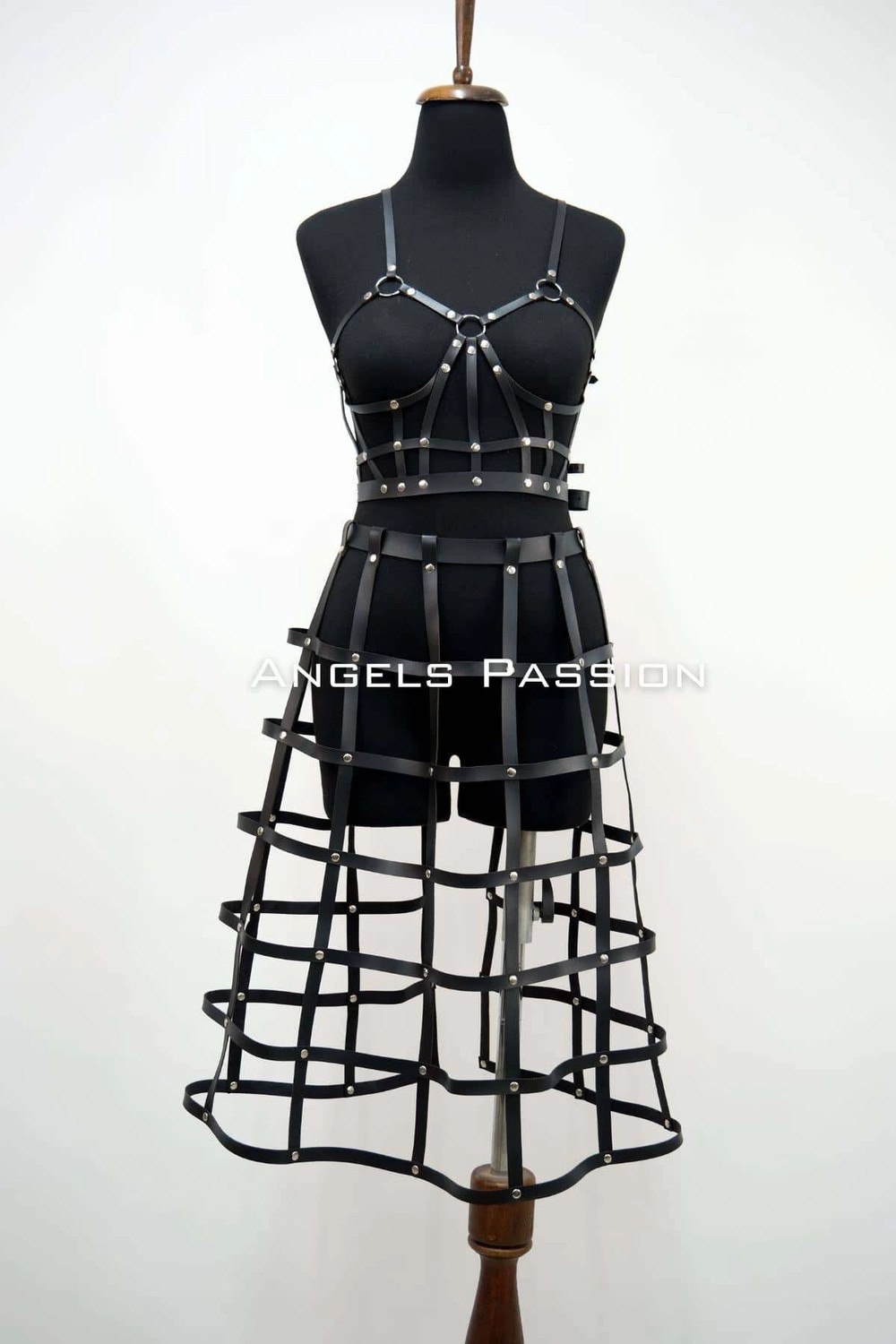 Nemere Deri Etek ve Deri Göğüs Harness Takım, Cosplaywear - BRF1013 görsel 3