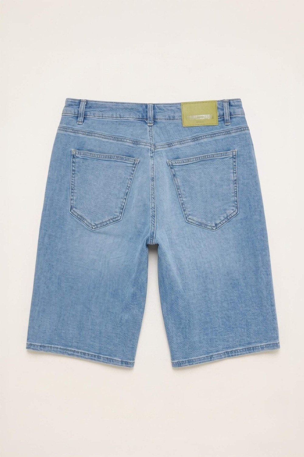 DeFacto Regular Fit Mavi Pamuklu Jean Bermuda Şort G8666AX26SM görsel 7