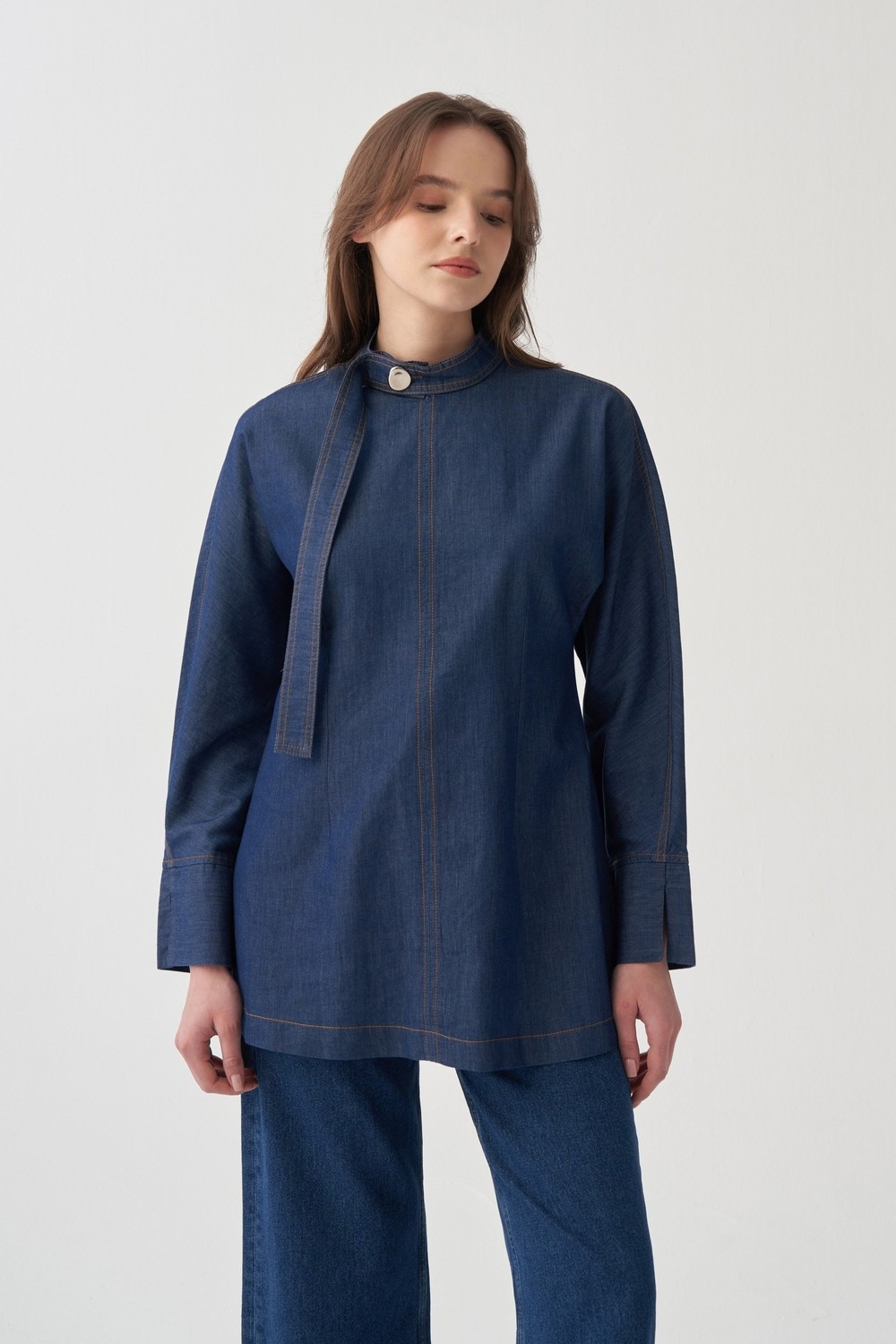 Prem Açık Mavi Yakası Kuşak Detaylı Denim Bluz görsel 3