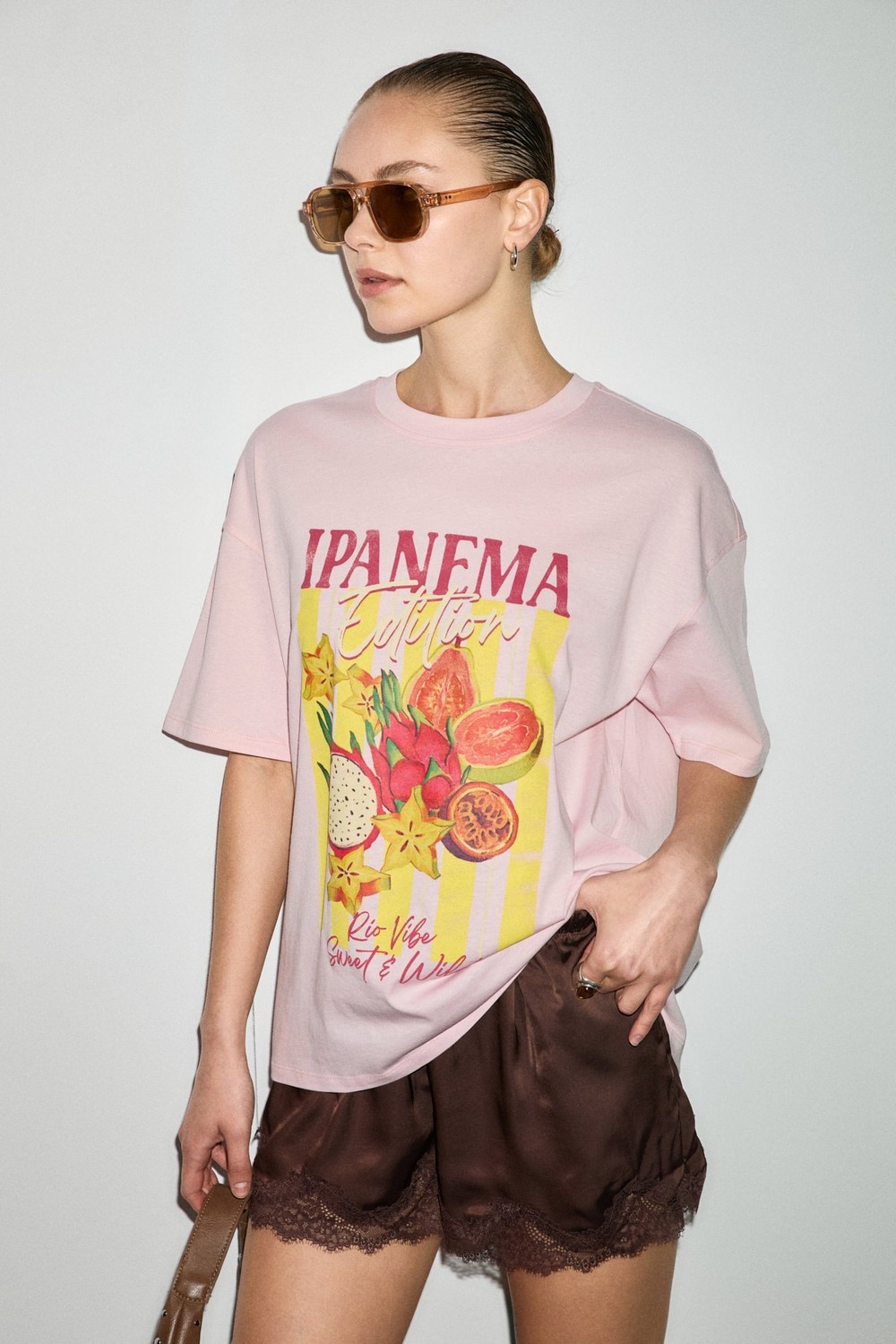 Grimelange Wuna Kadın Yumuşak Kumaşlı %100 Organik Pamuklu Baskı Detaylı Beyaz T-Shirt görsel 3