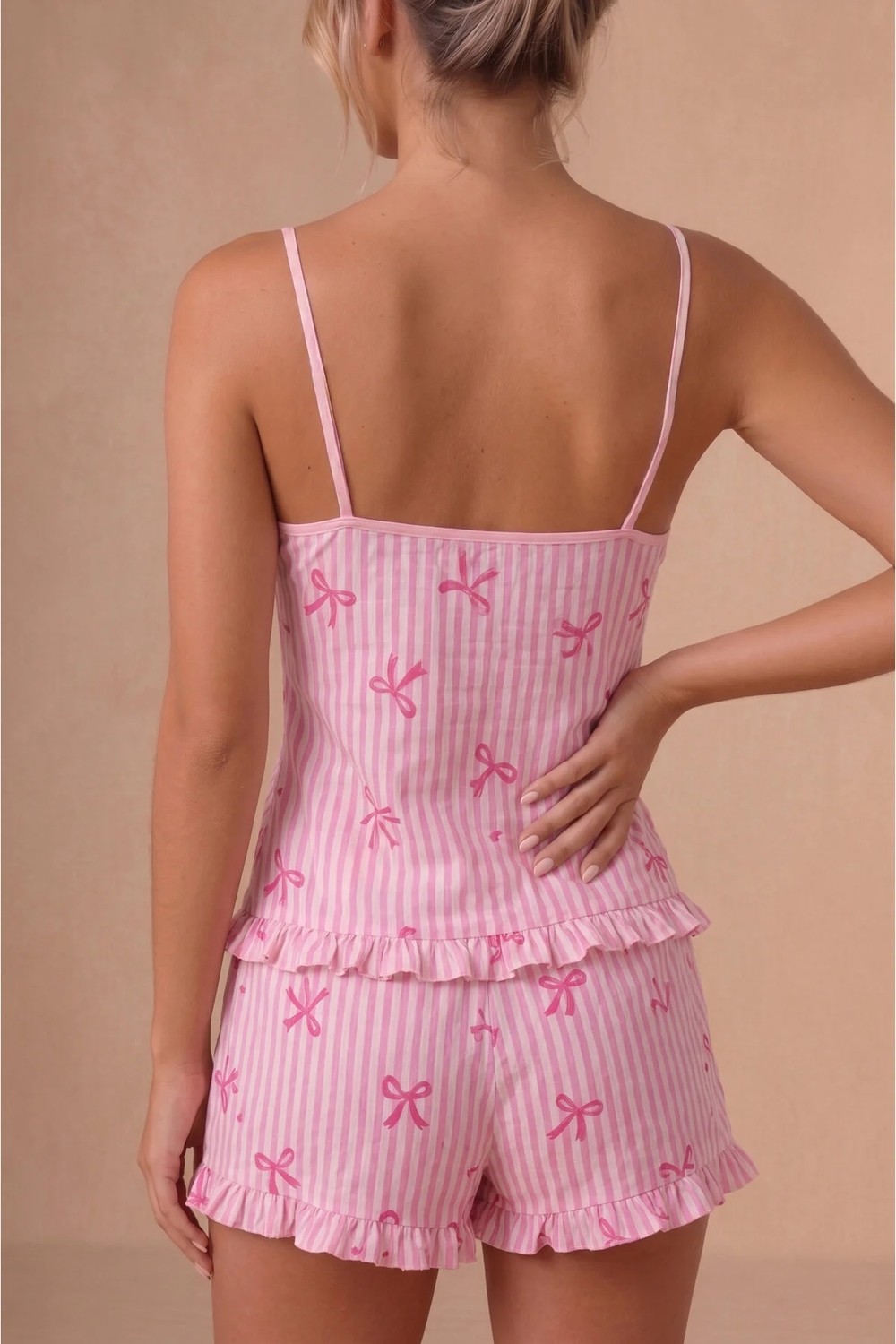 Bella Notte Pembe %100 Pamuklu Çizgili Fiyonk Detaylı Askılı Şortlu Pijama Takımı görsel 3