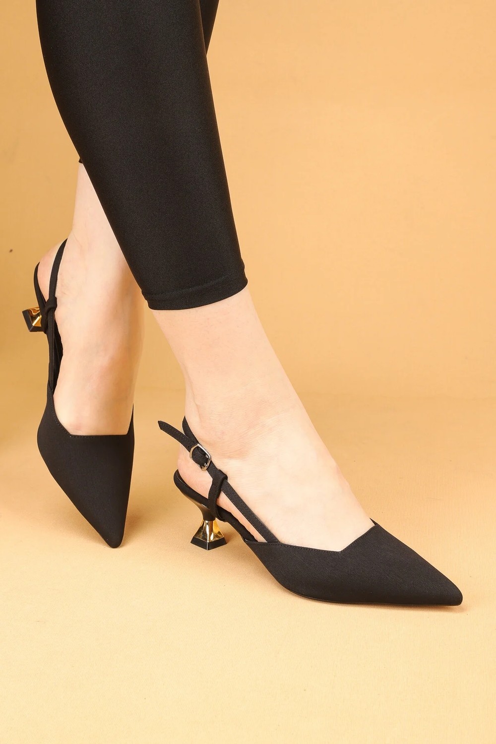 Nilsa Shoes Kadın Kısa Topuklu Saten Abiye Ayakkabı Topuklu Ayakkabı