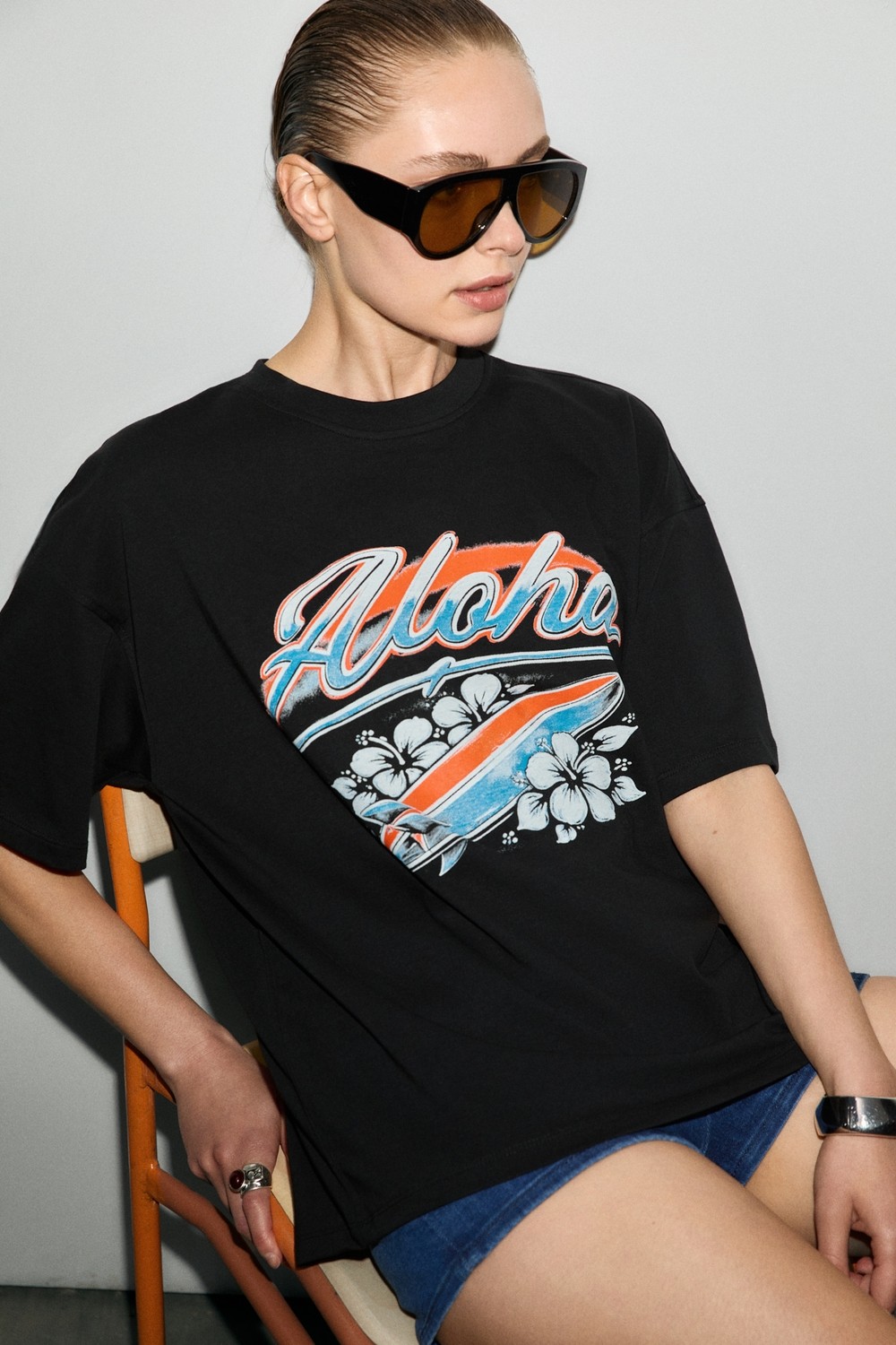 Grimelange Mechelena Kadın %100 Organik Pamuklu Yuvarlak Yakalı Baskılı Siyah T-Shirt görsel 2