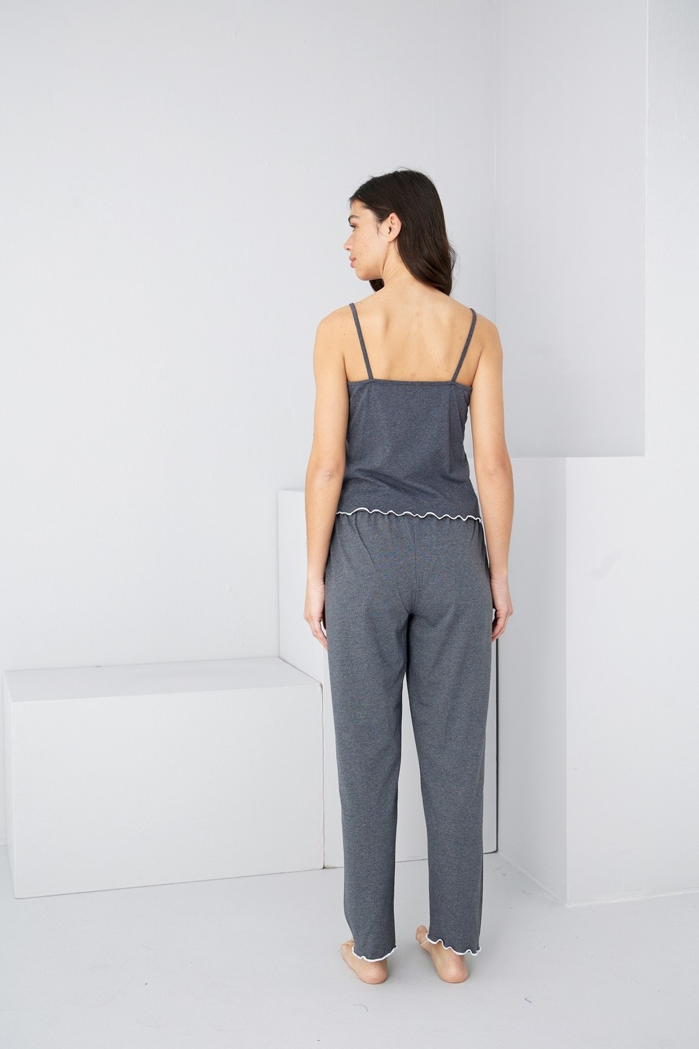 Siyah İnci Kırmızı Kalp Nakışlı Ip Askılı Örme Pijama TAKIM7883 görsel 3